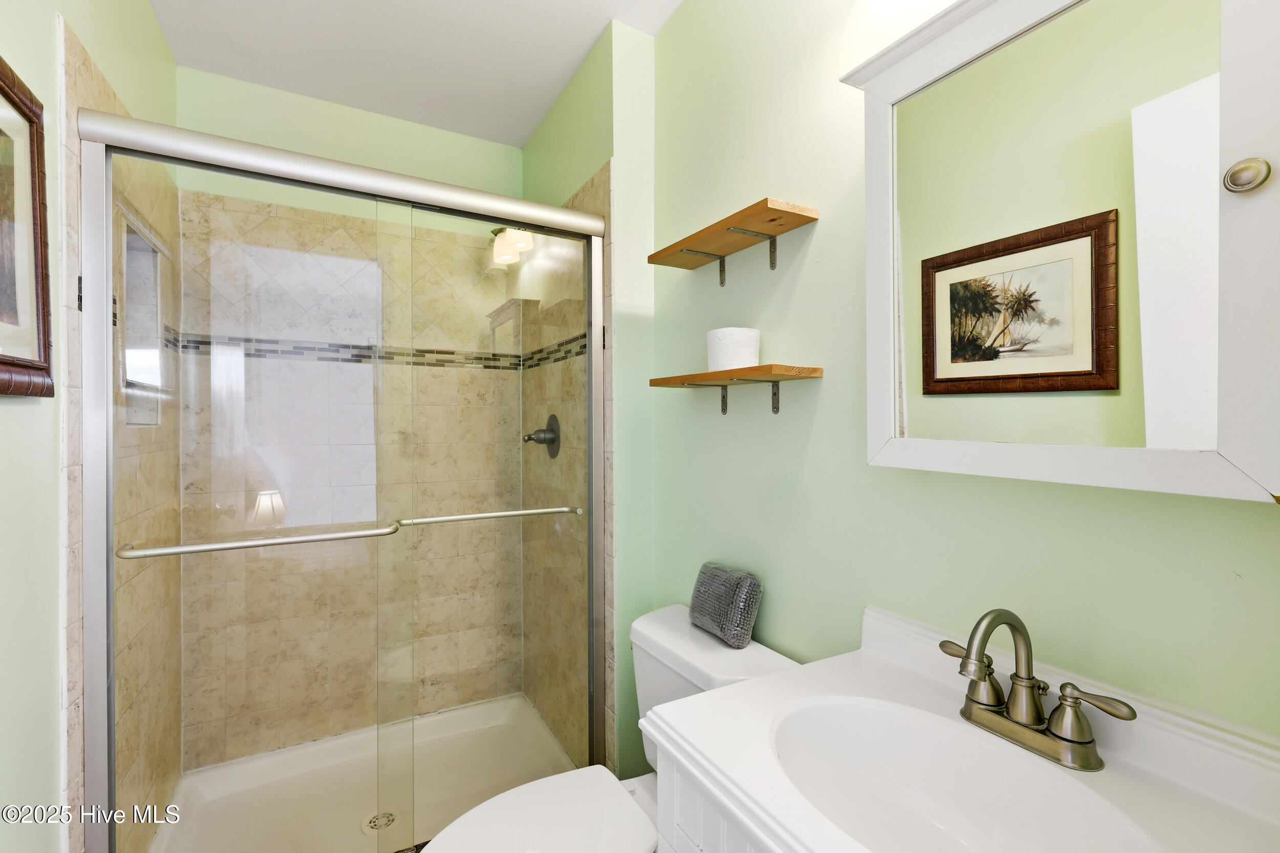 1709 Canal Drive B11 Property Photo 17