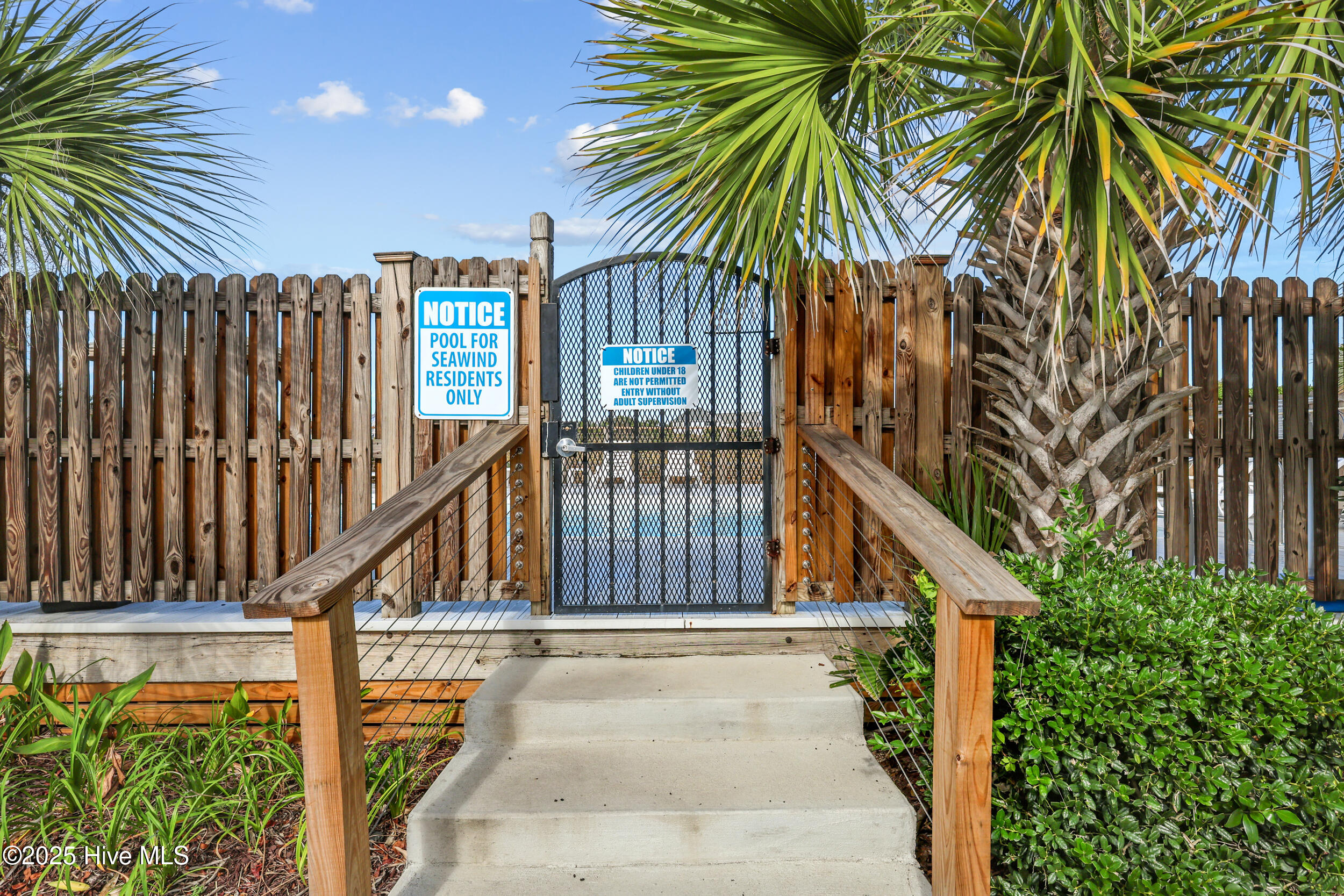 1709 Canal Drive B11 Property Photo 27