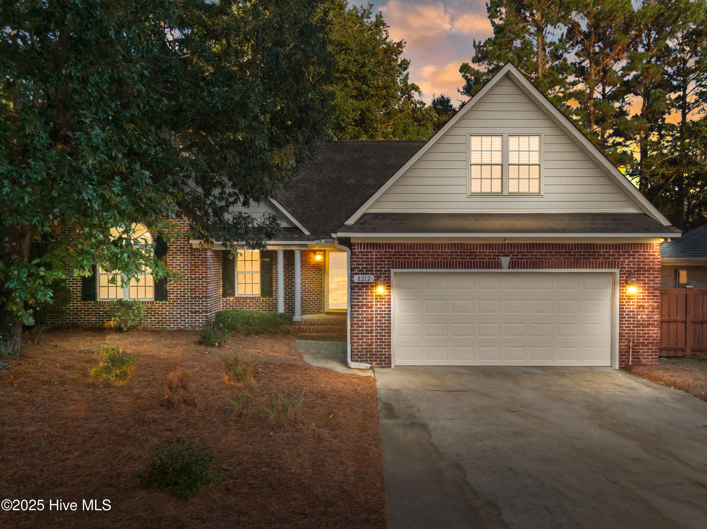 8212 Beddoes Drive Property Photo 1