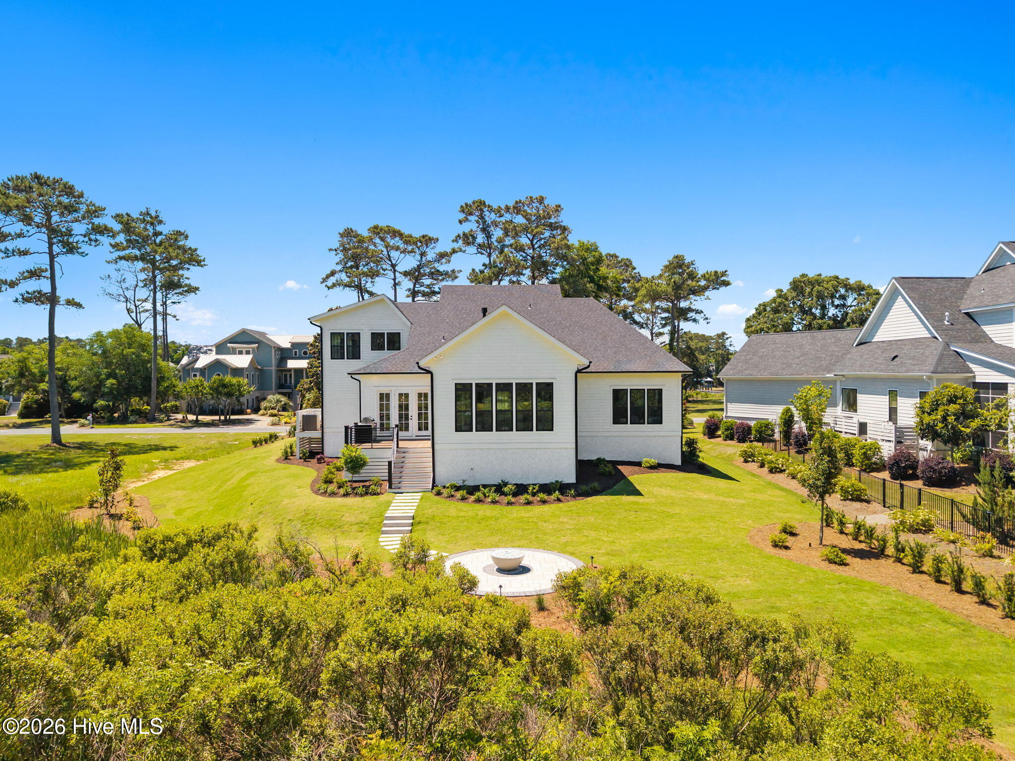 2611 Mariners Way Se Property Photo 15
