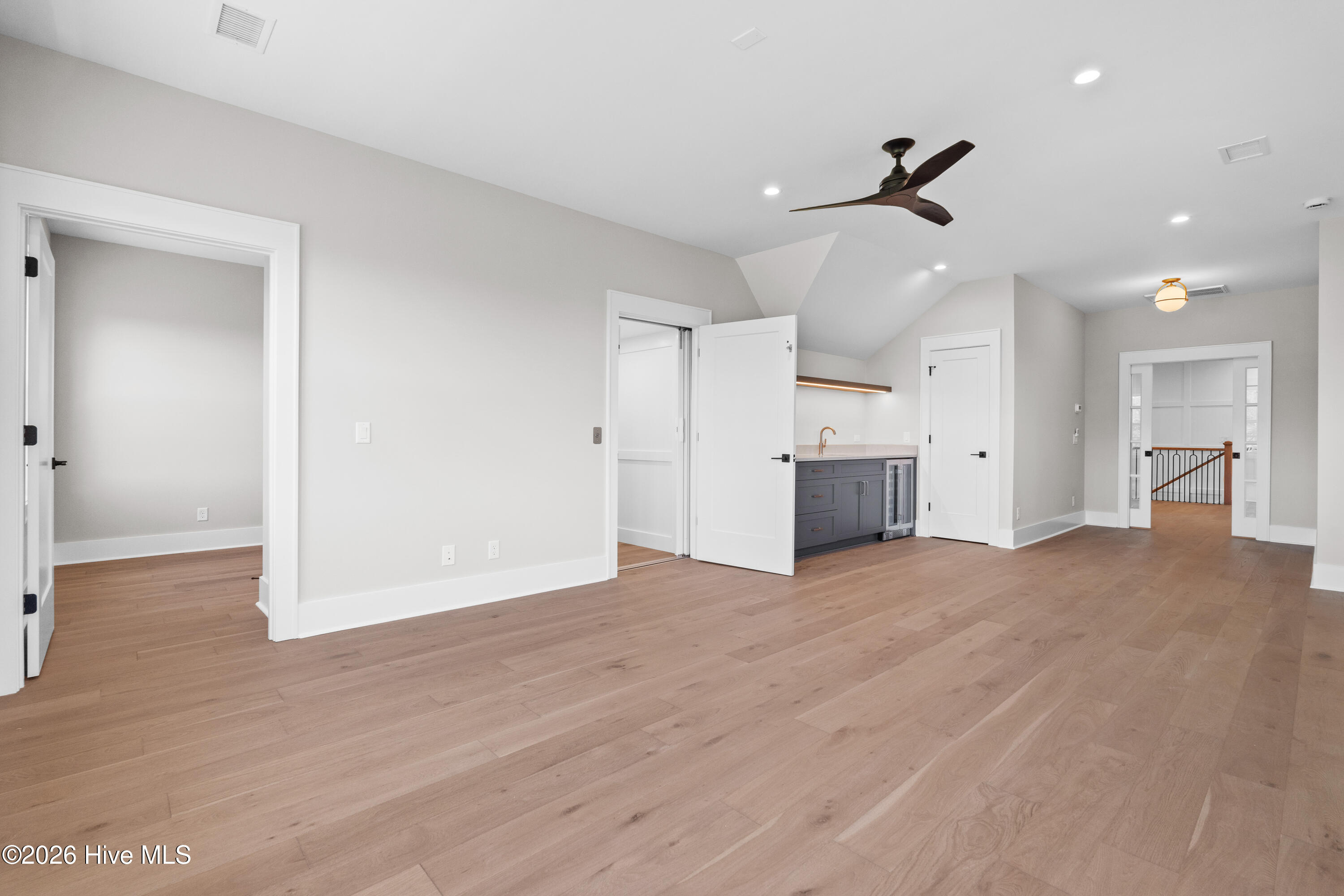 2611 Mariners Way Se Property Photo 95