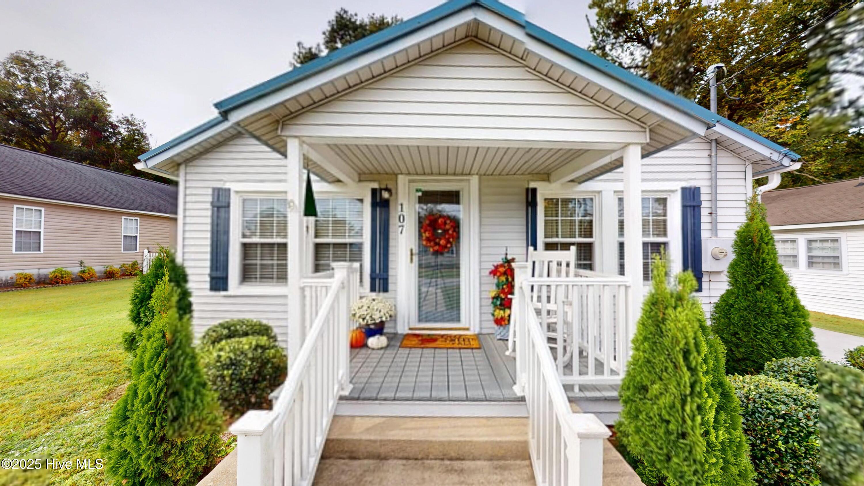 107 New Street Property Photo 1