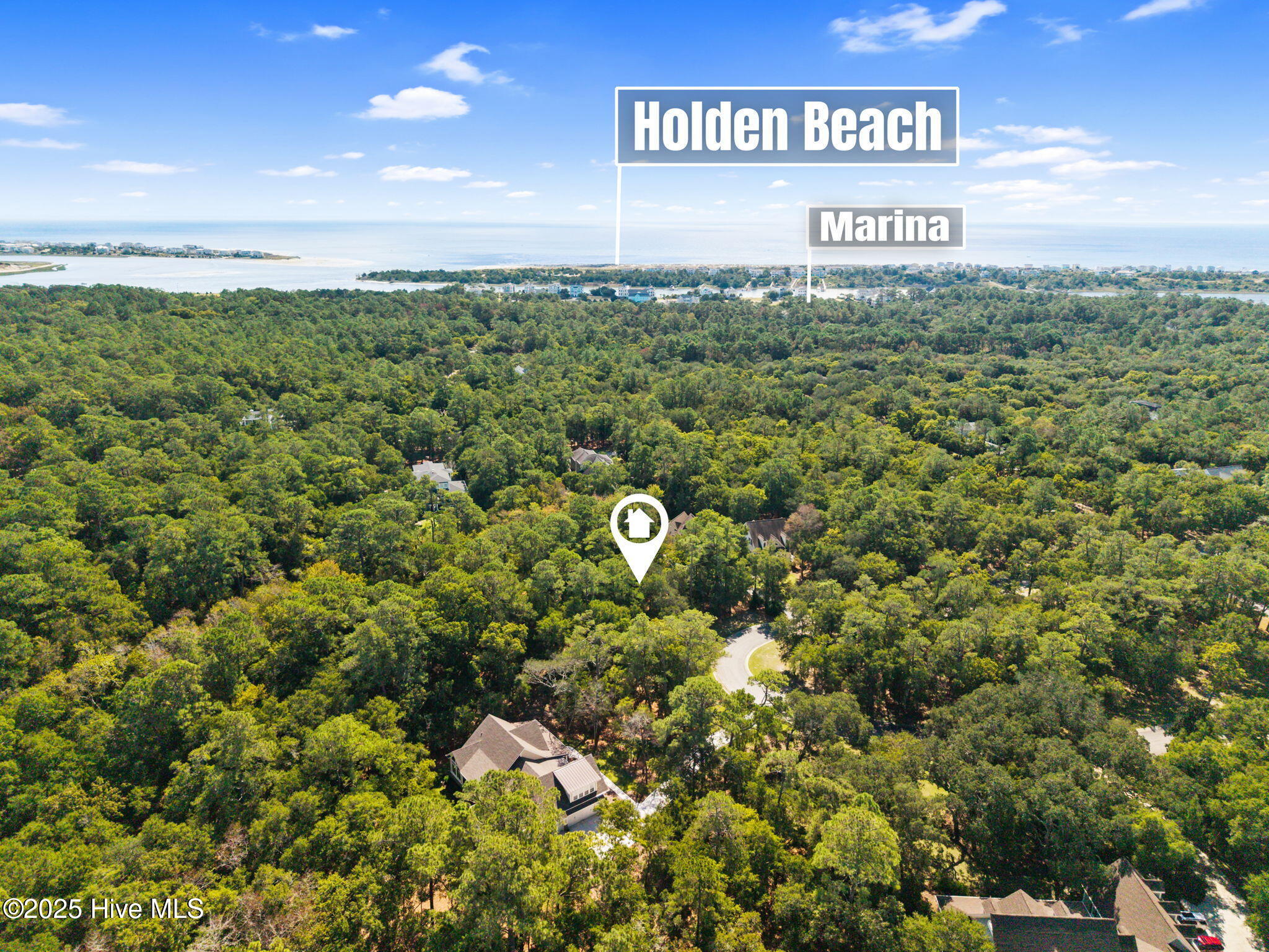 587 Valverda Street Property Photo 2