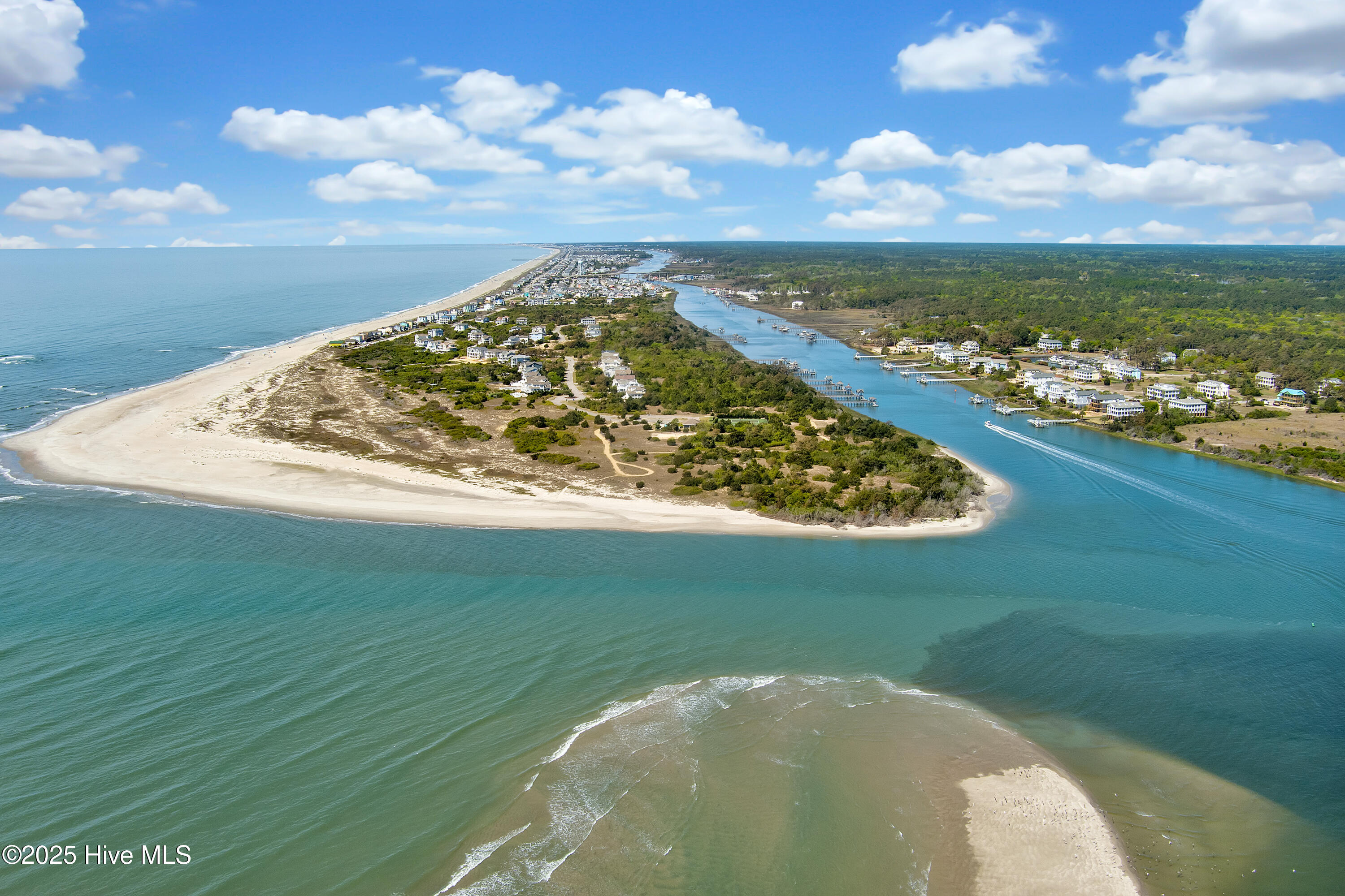 587 Valverda Street Property Photo 34