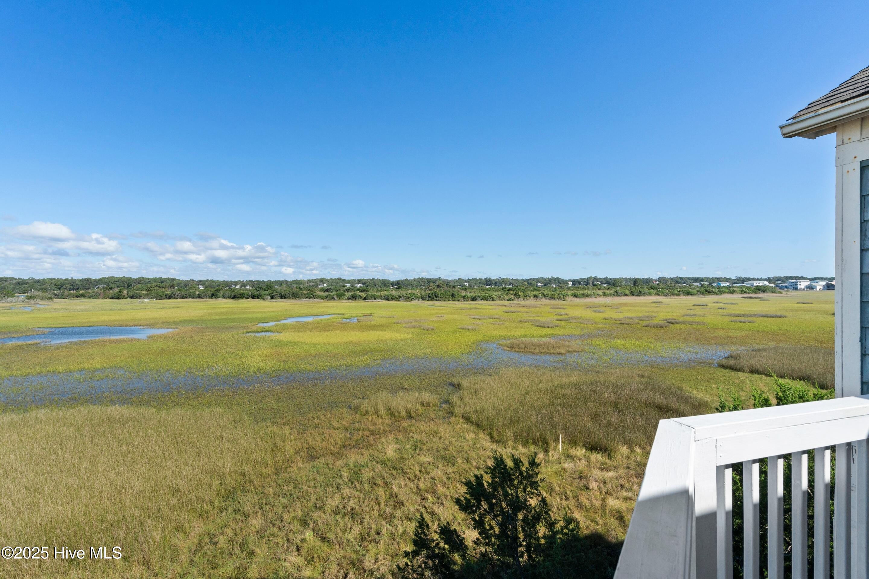 648 Ocean Boulevard W Property Photo 23