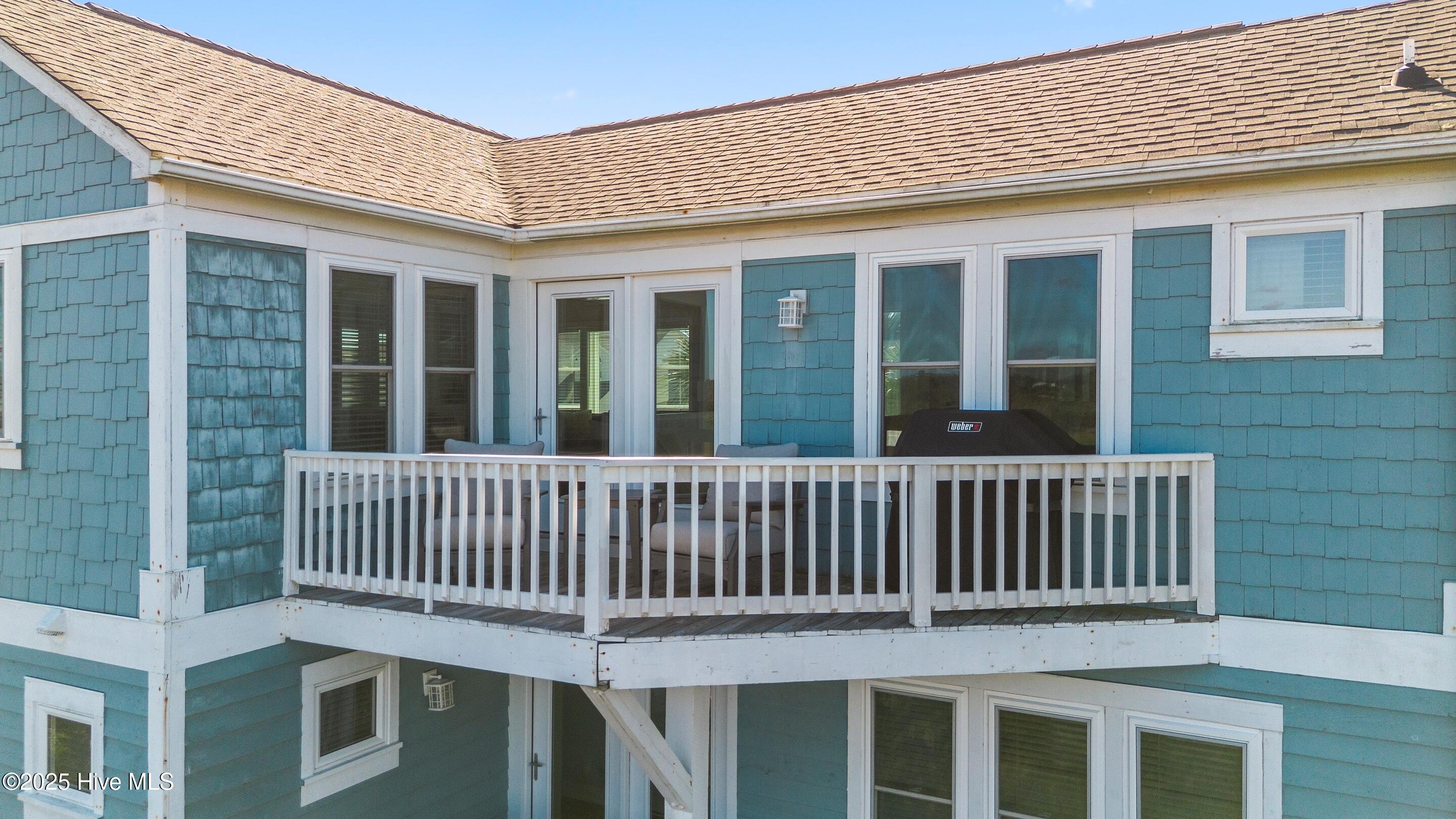 648 Ocean Boulevard W Property Photo 25