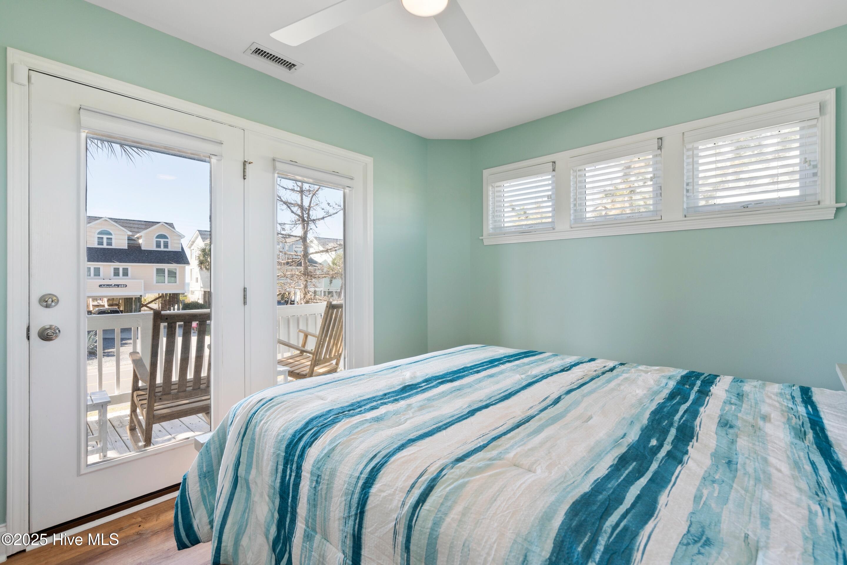 648 Ocean Boulevard W Property Photo 30