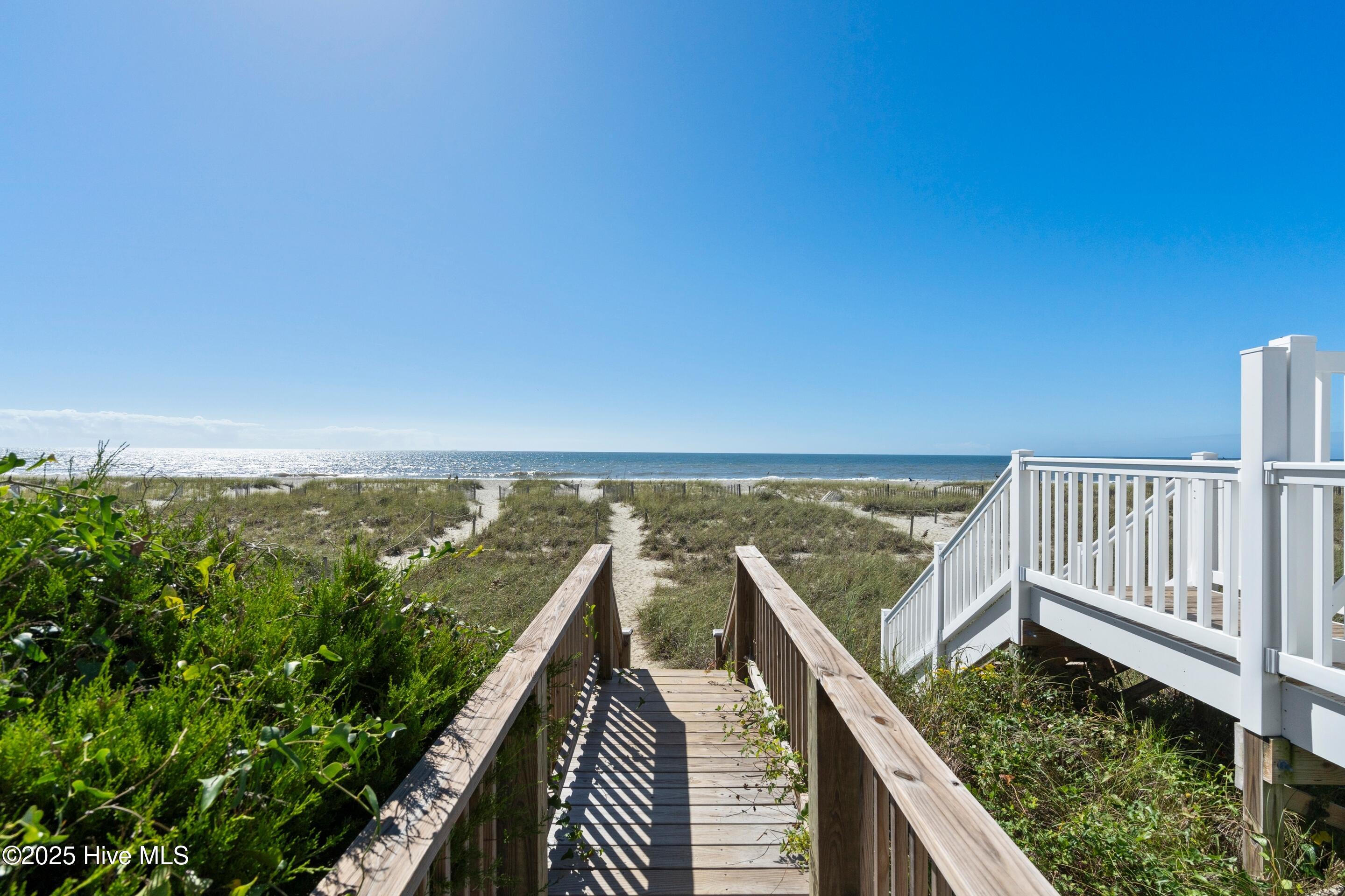 648 Ocean Boulevard W Property Photo 60