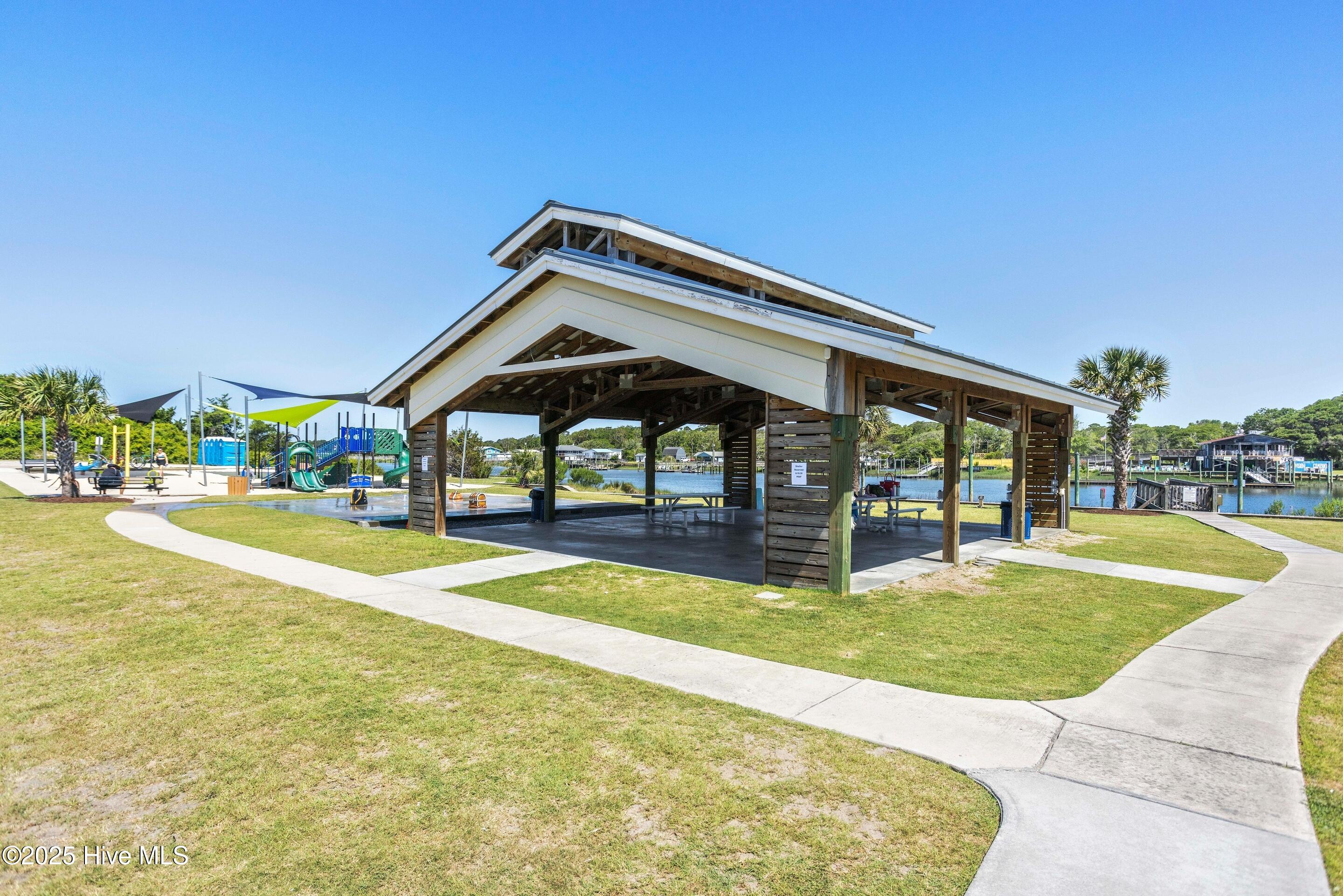 648 Ocean Boulevard W Property Photo 81