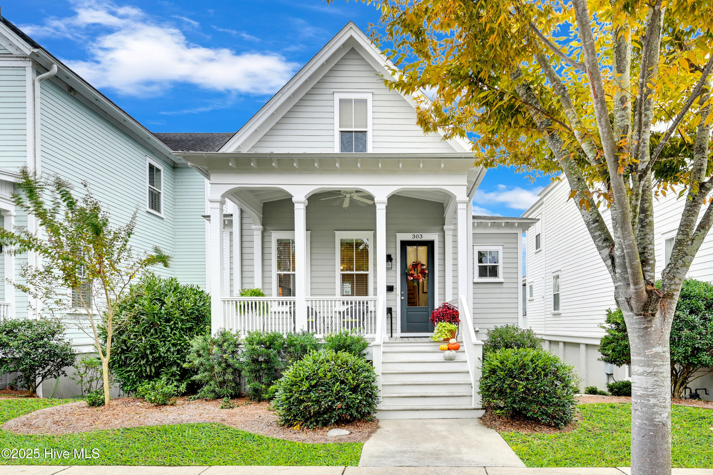 303 E Water Street Property Photo 1