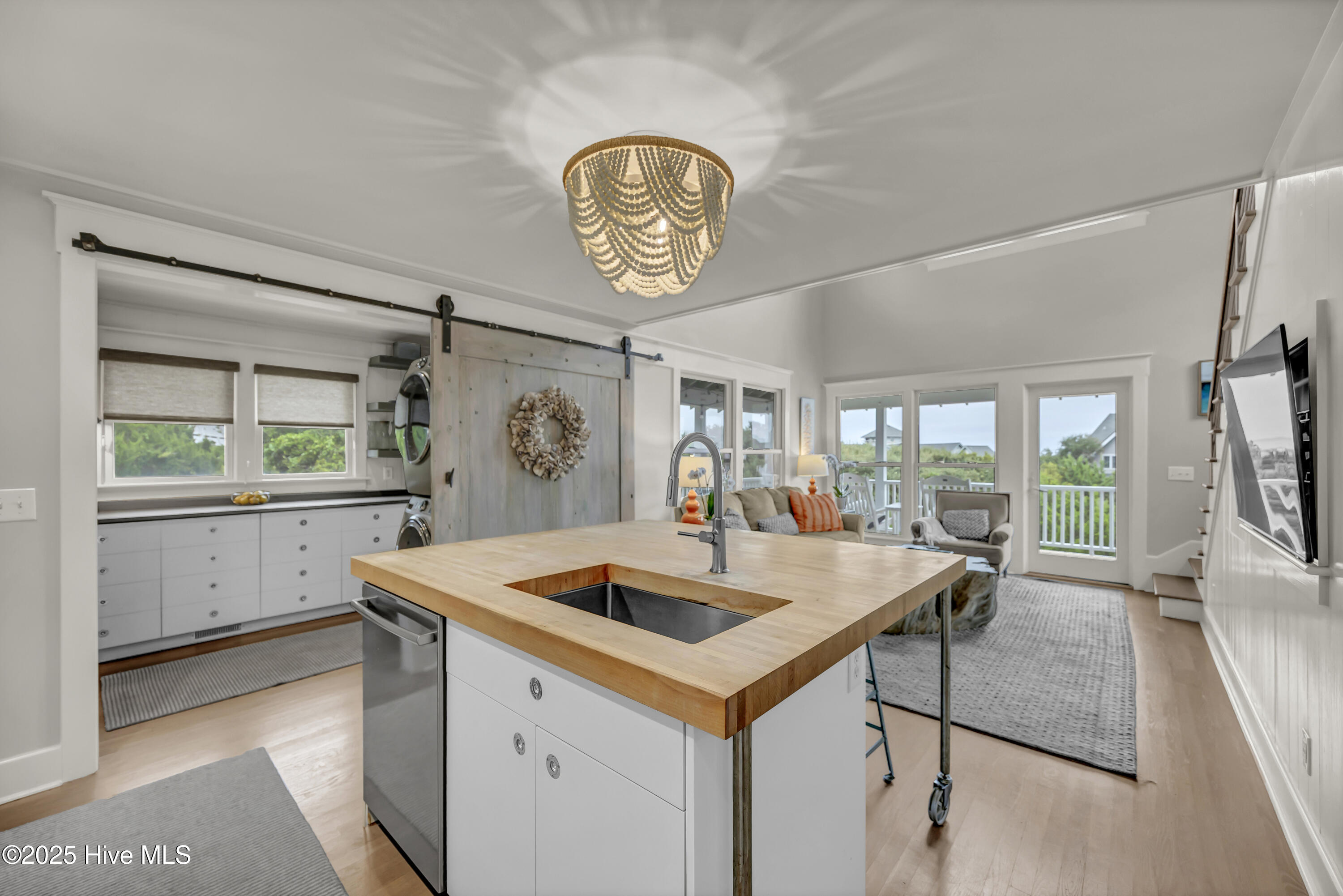 7 Isle Of Skye Crescent Property Photo 14