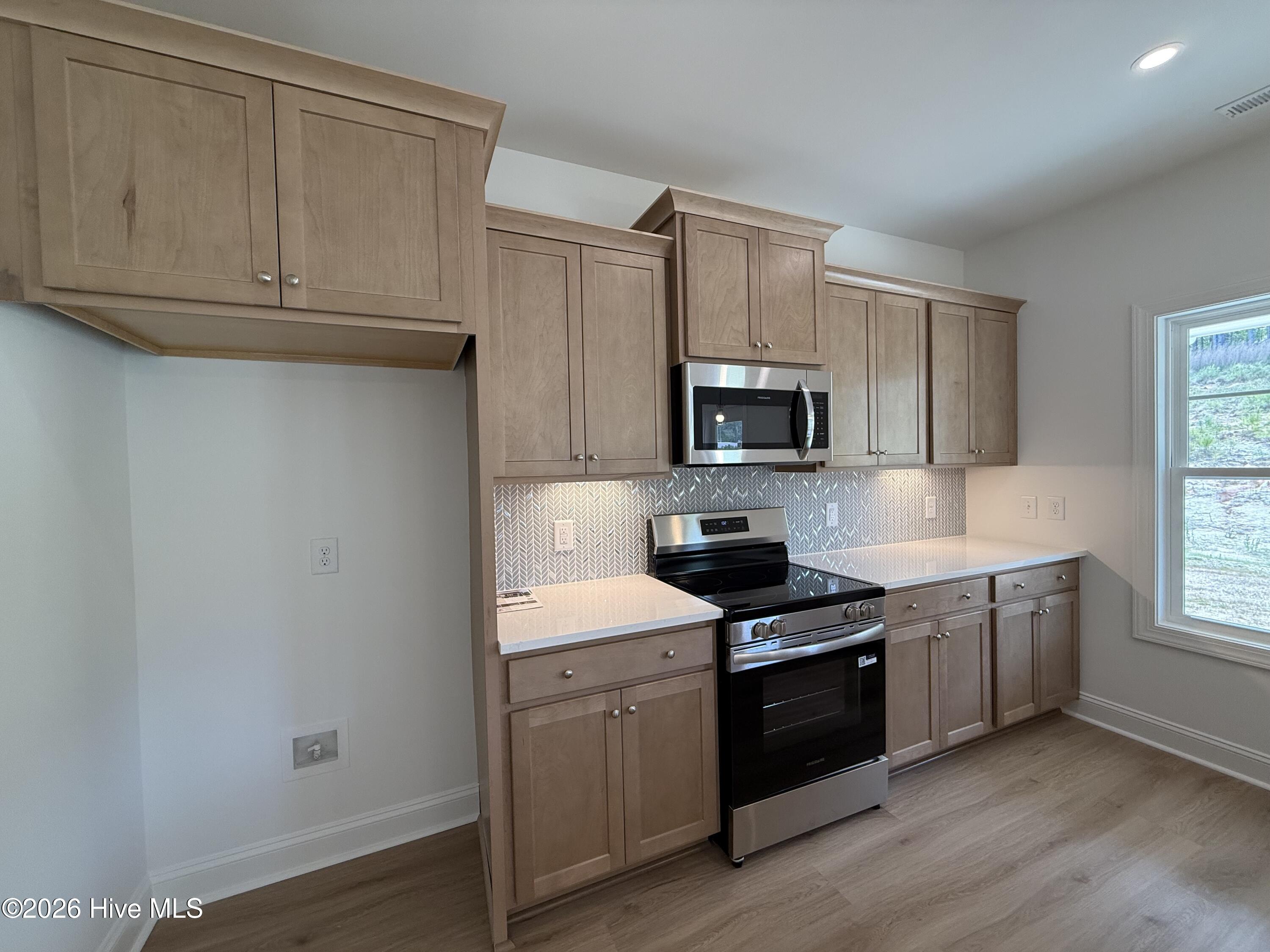 142 Carver Street Property Photo 9