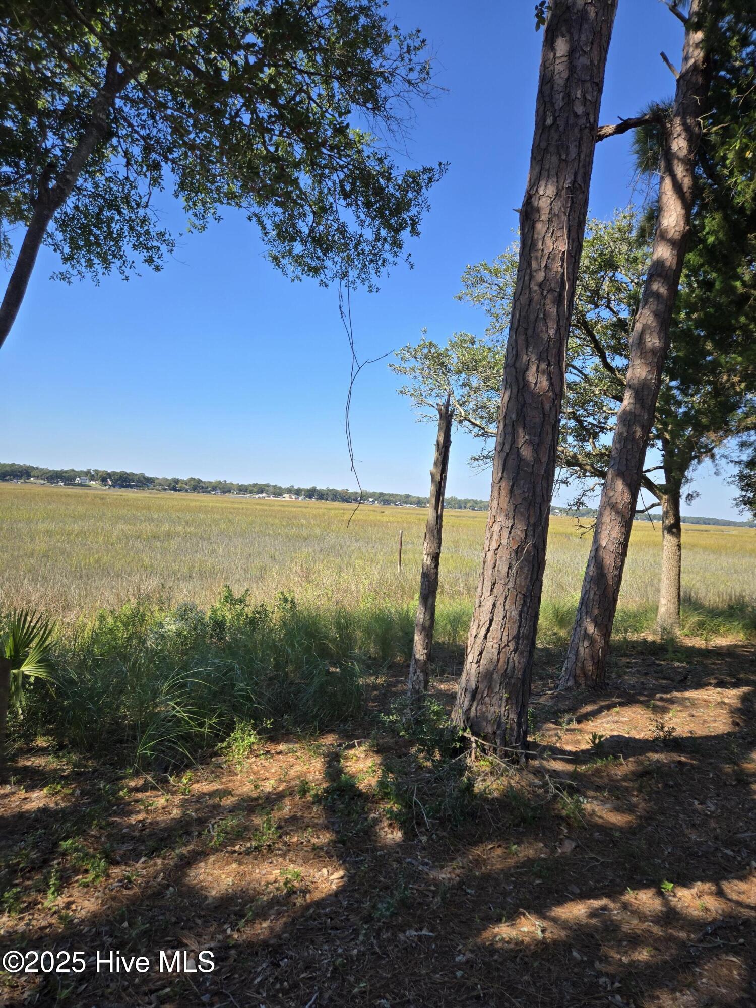 3810 Windy Point Road Property Photo 9