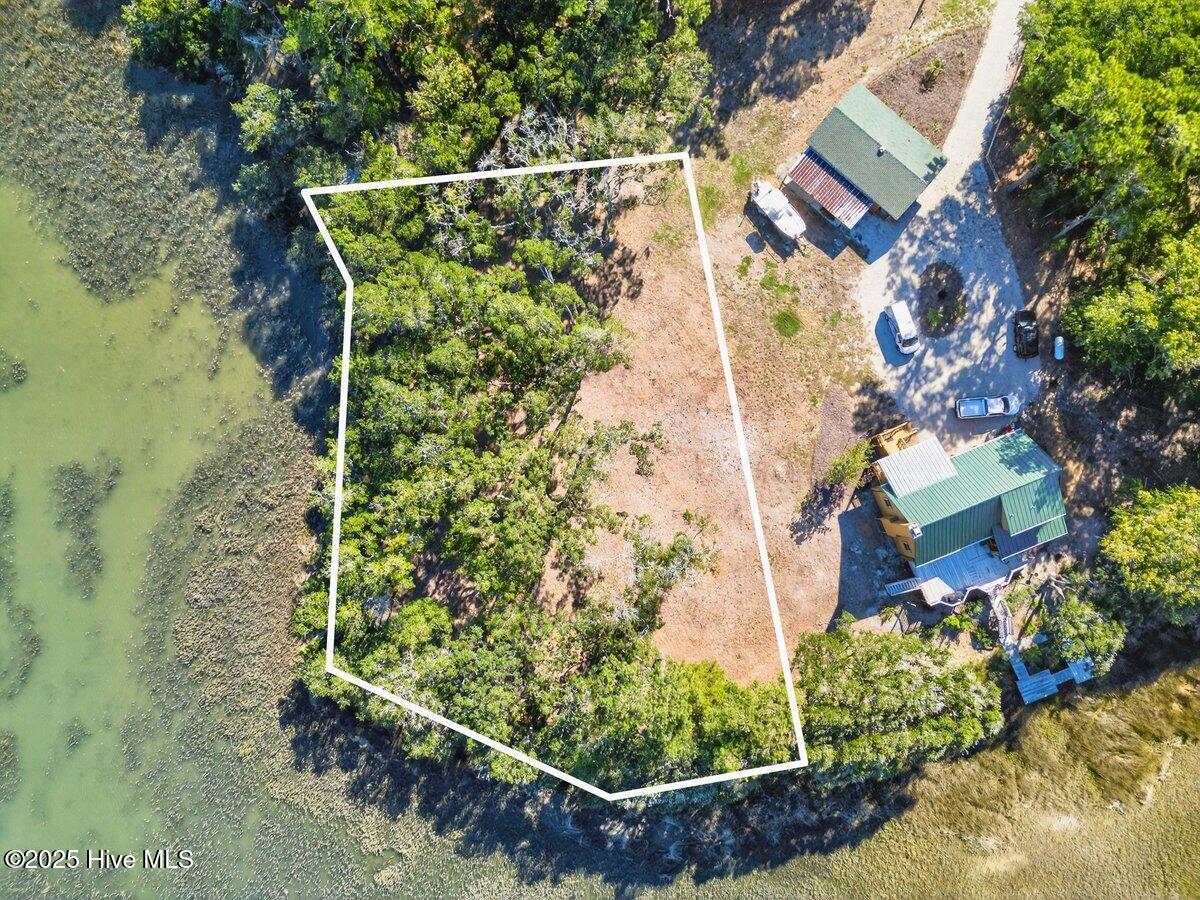 3810 Windy Point Road Property Photo 13