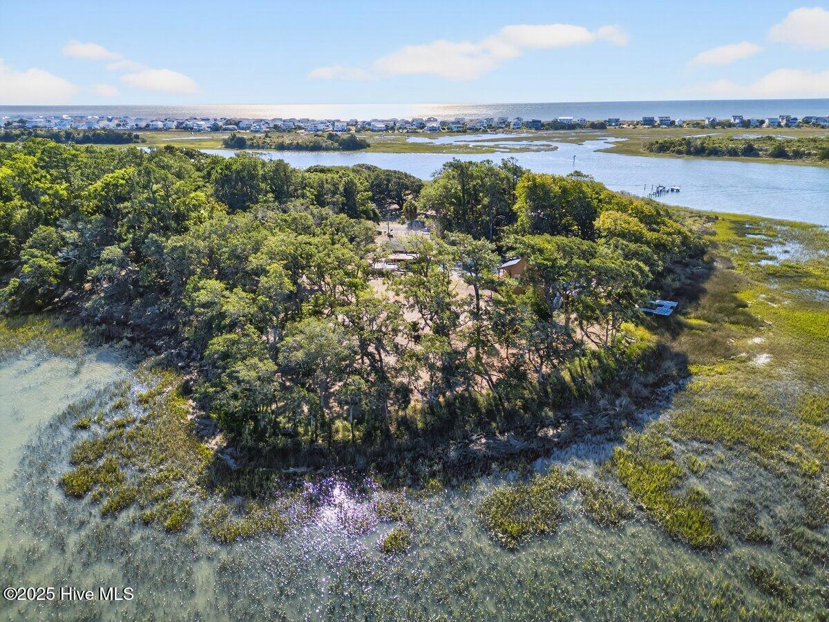 3810 Windy Point Road Property Photo 22