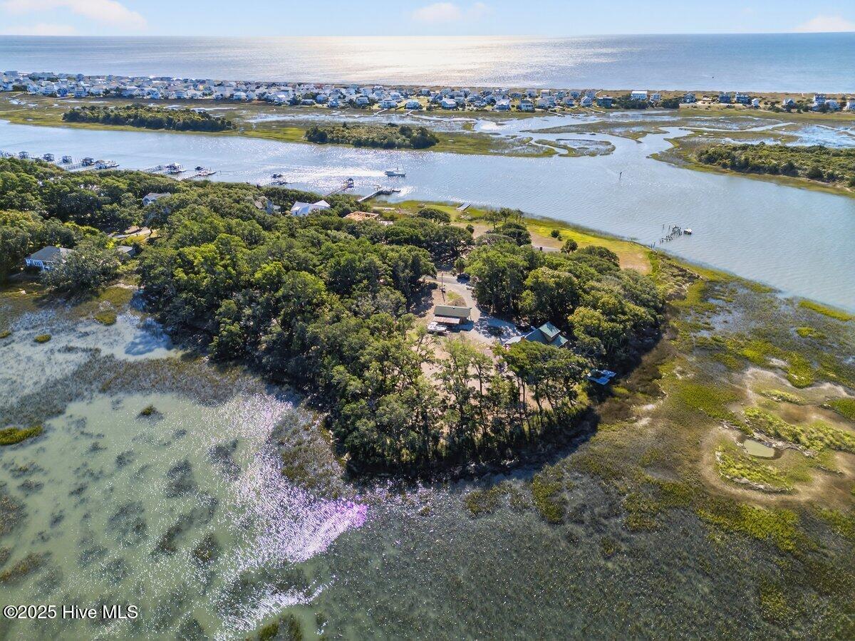 3810 Windy Point Road Property Photo 27