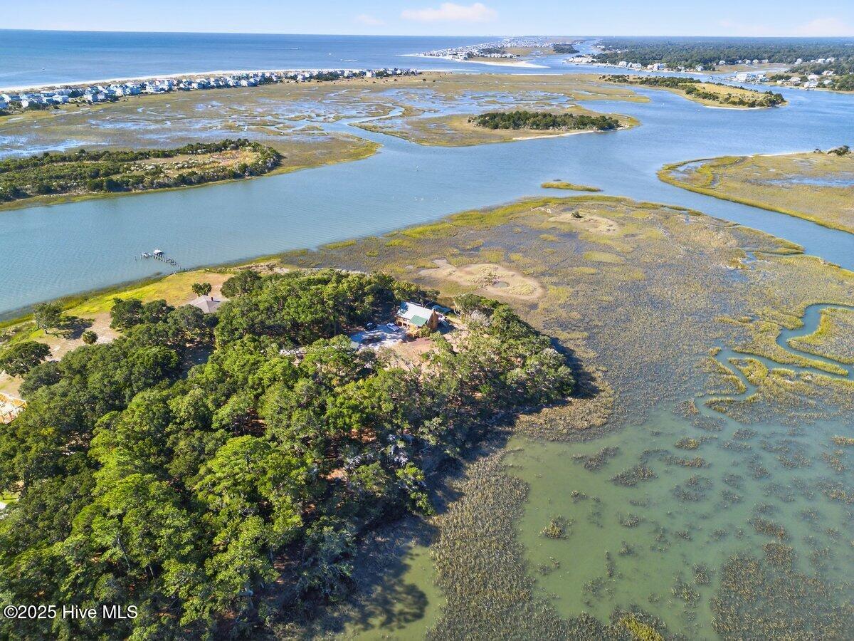 3810 Windy Point Road Property Photo 28