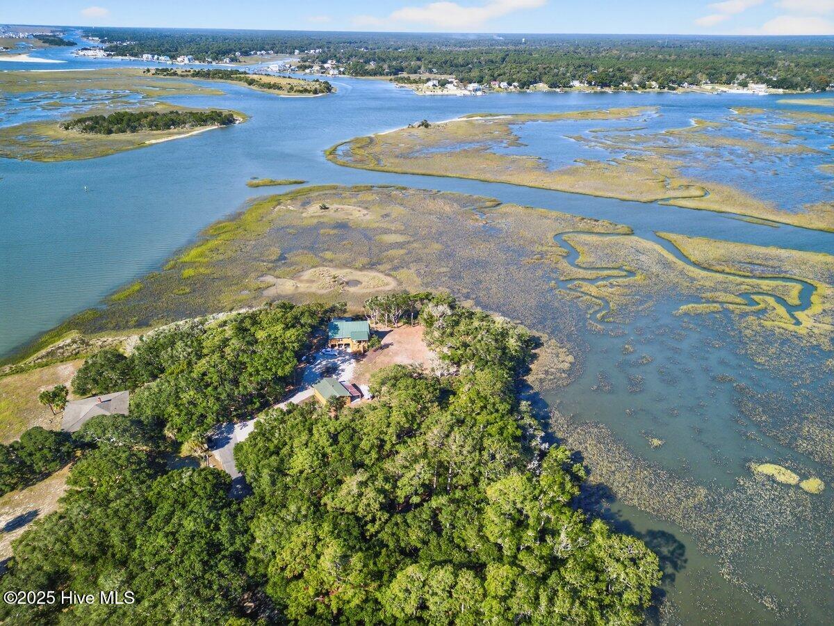 3810 Windy Point Road Property Photo 29