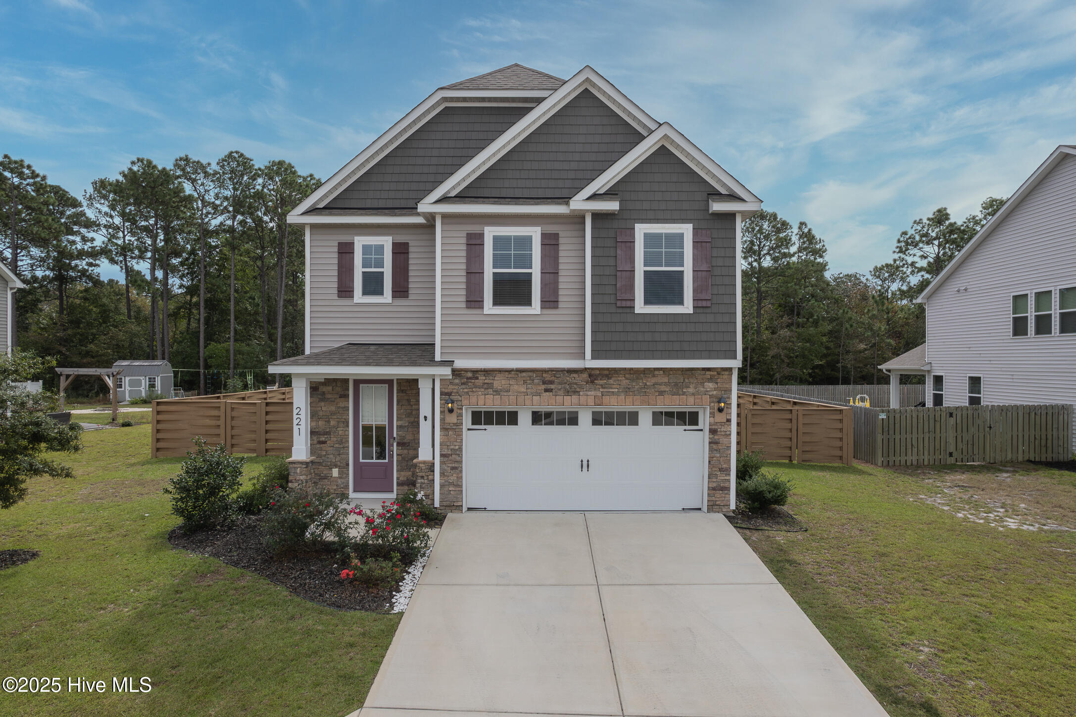 221 Salt Meadow Lane Property Photo 1