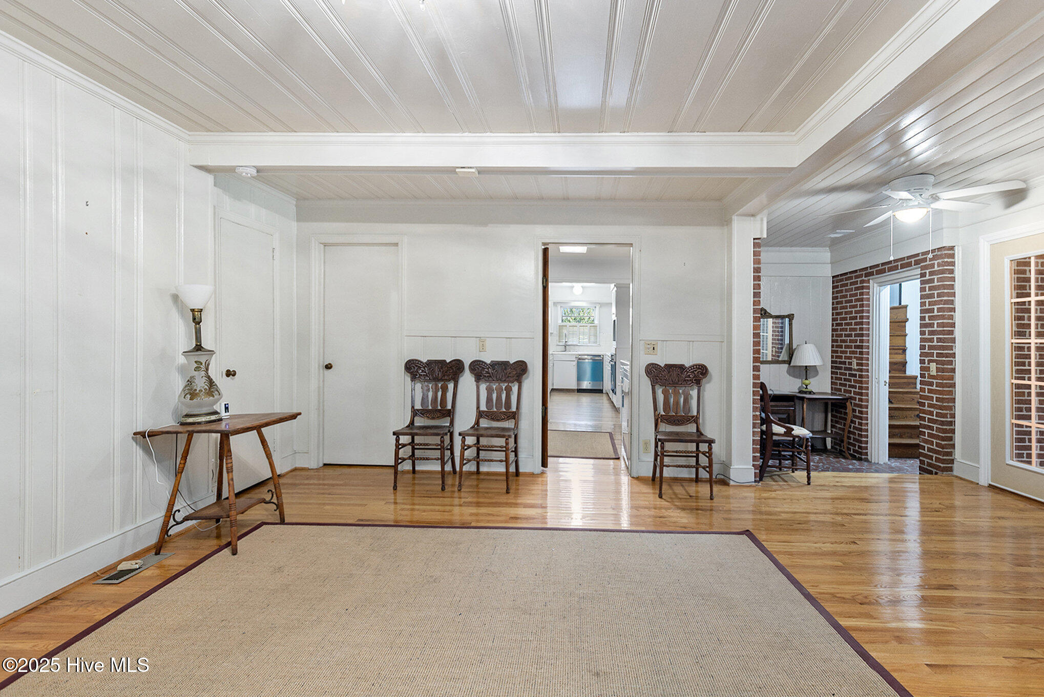 211 Pireway Road Property Photo 18