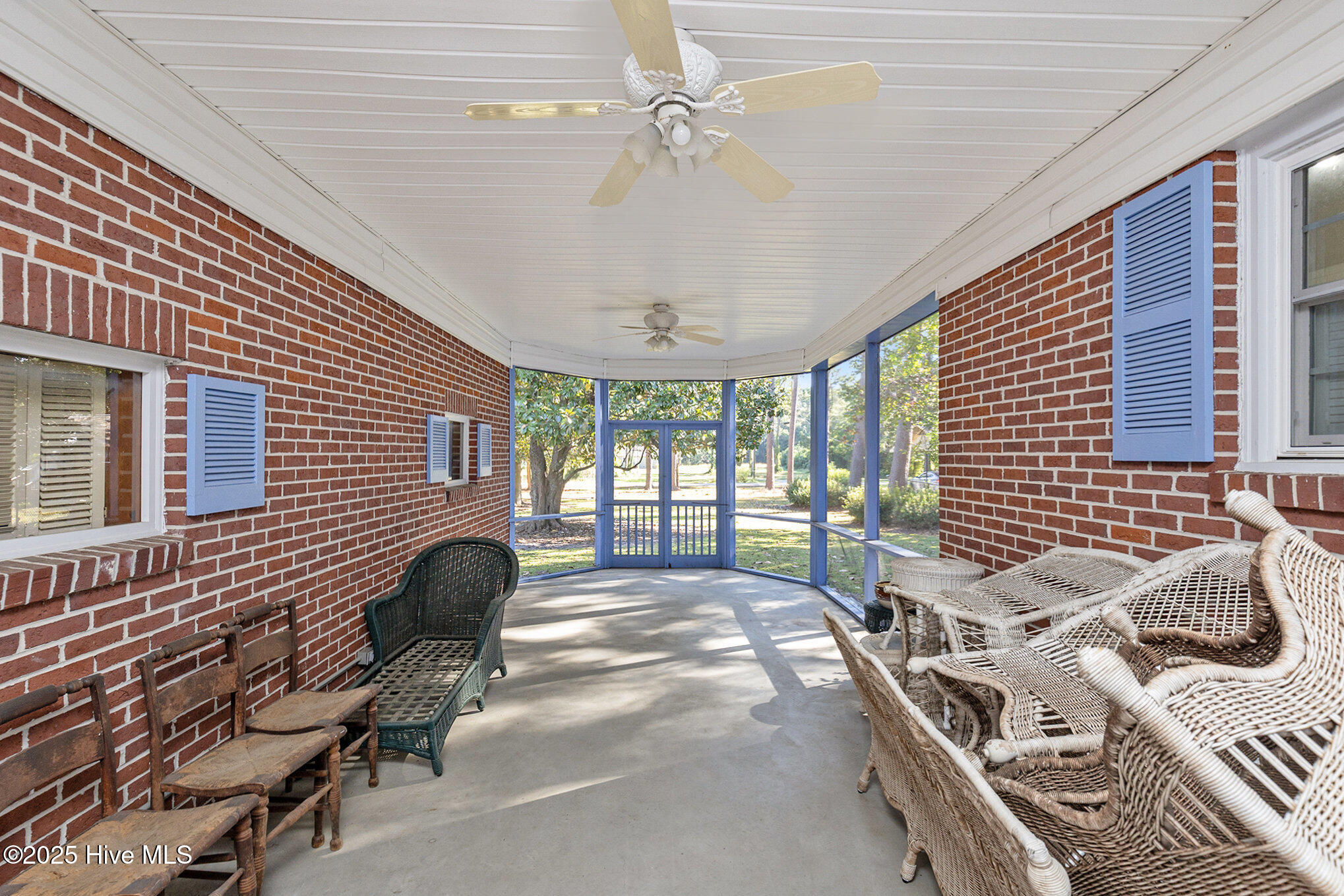 211 Pireway Road Property Photo 35