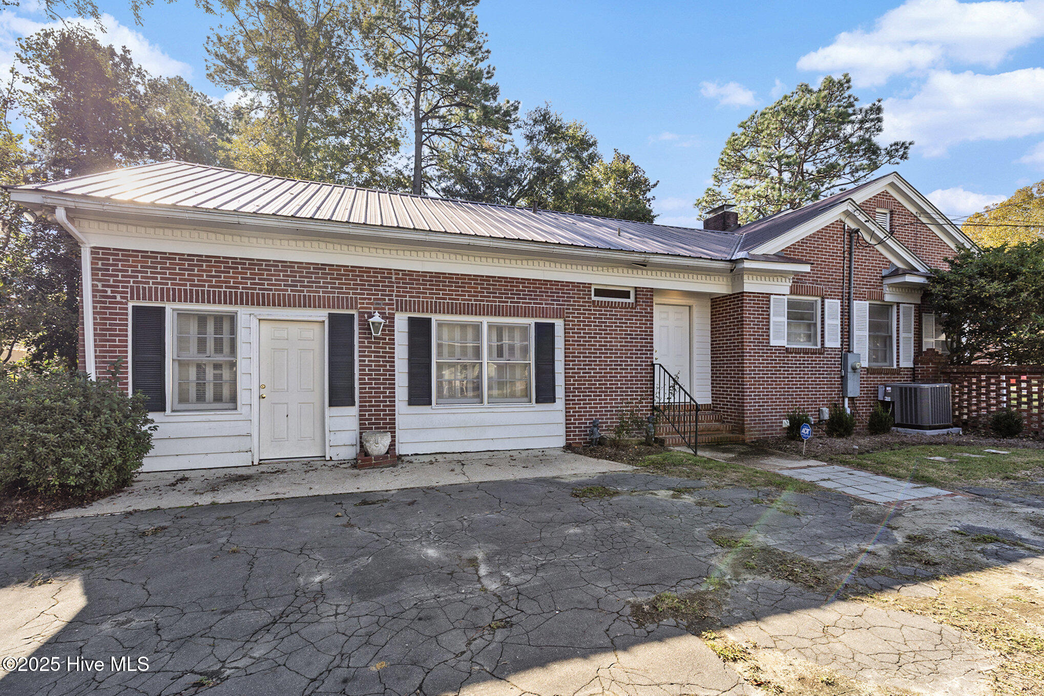 211 Pireway Road Property Photo 40