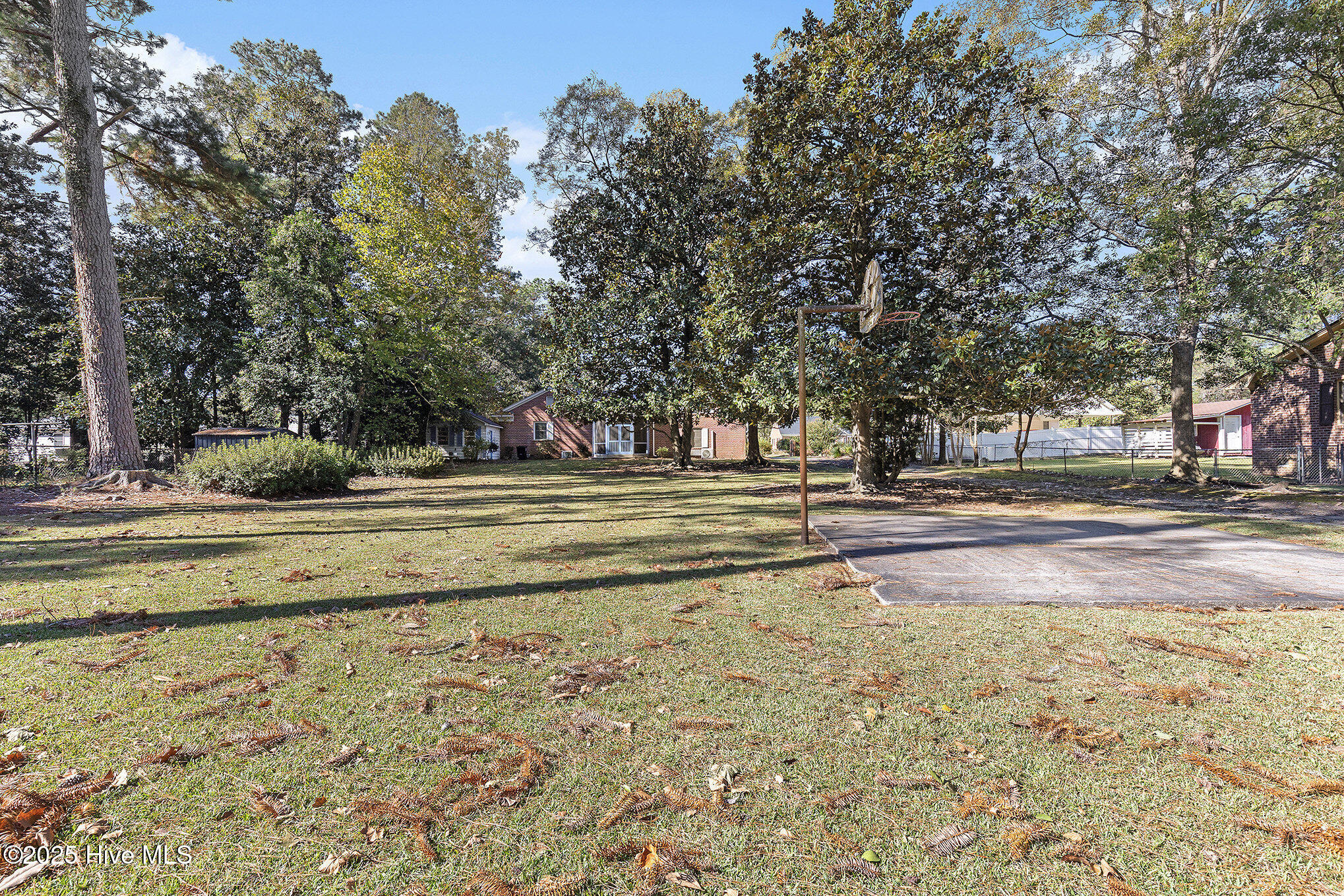 211 Pireway Road Property Photo 44