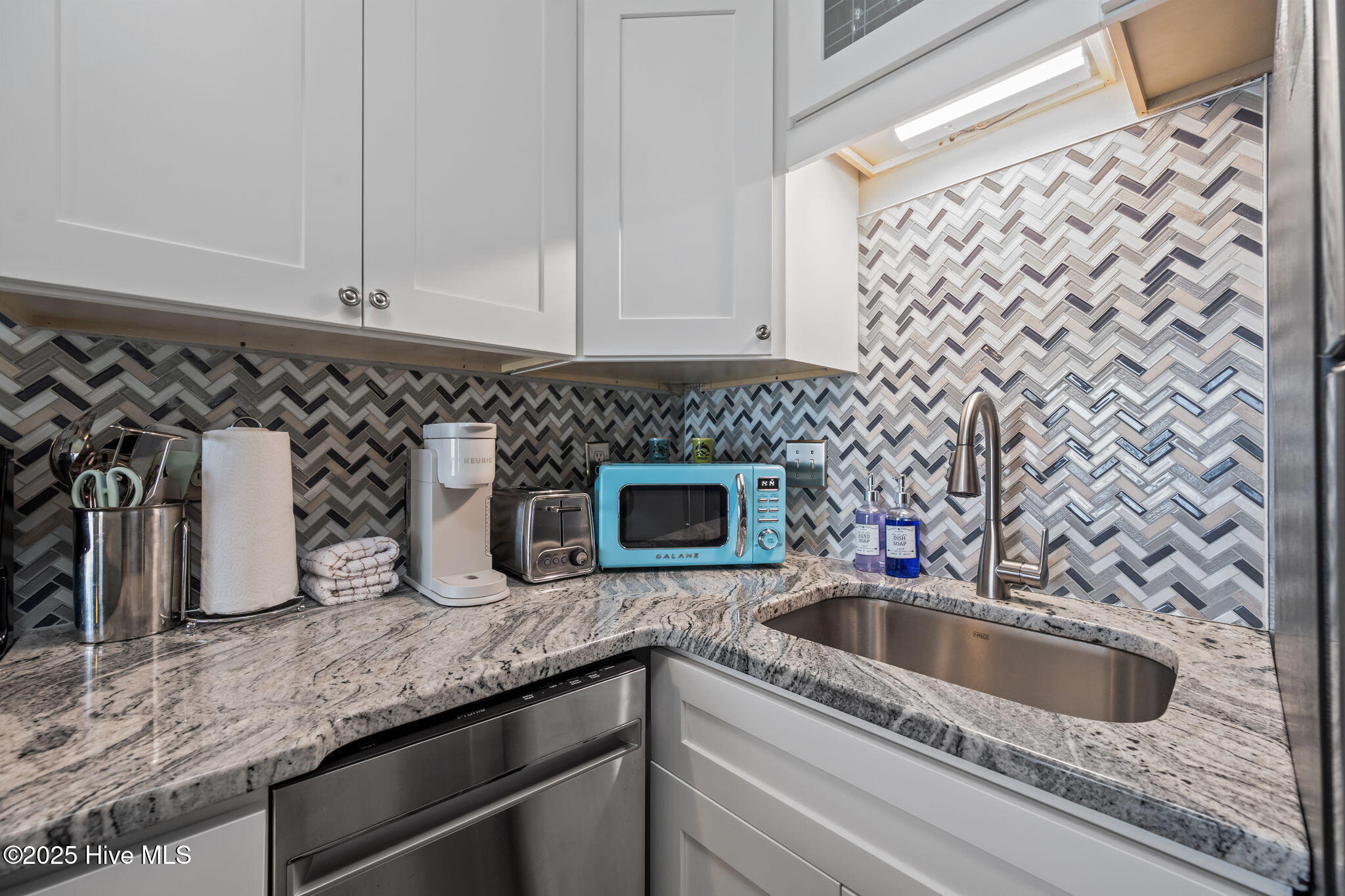 1866 New River Inlet Road 3401c Property Photo 17