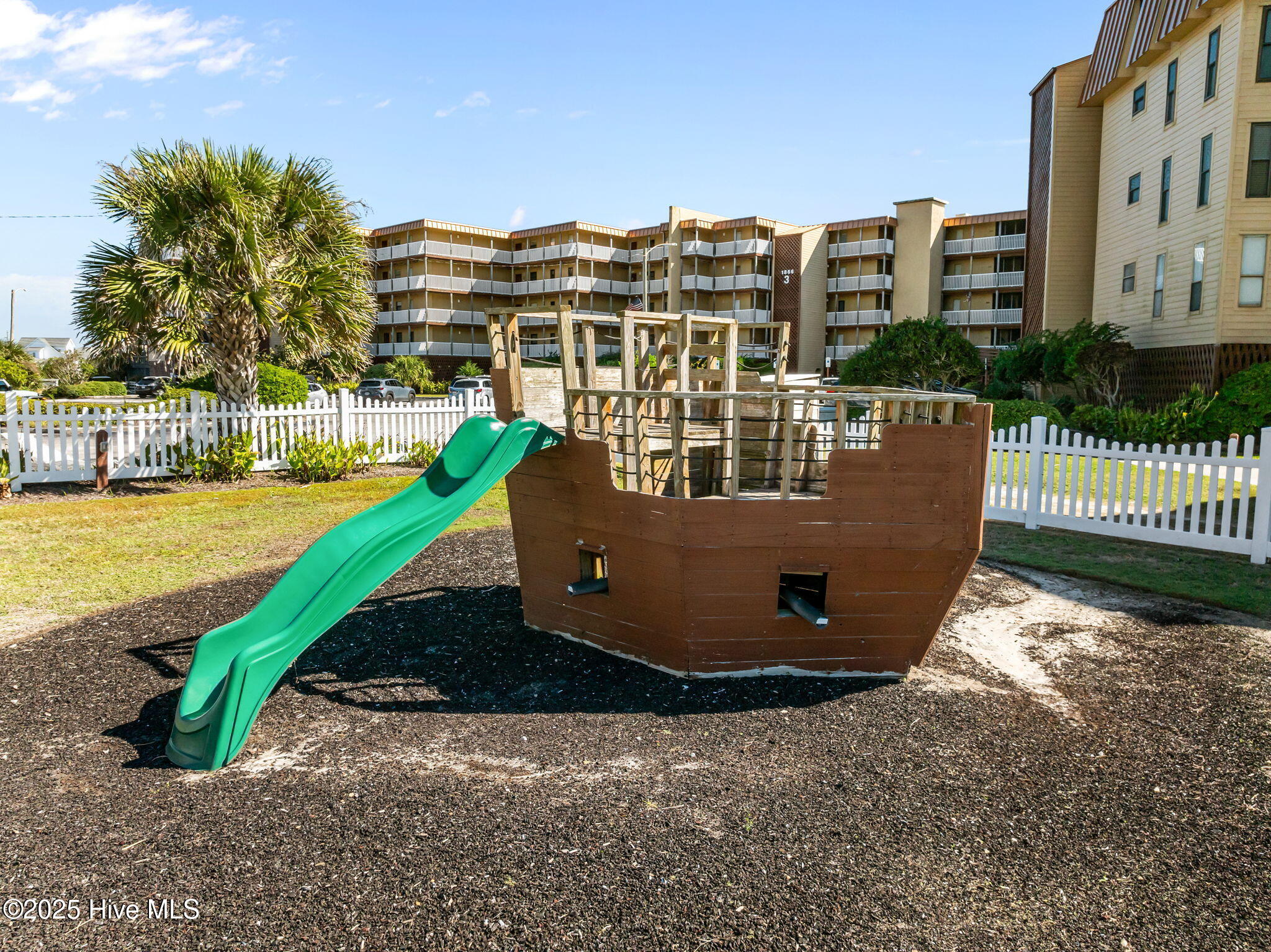 1866 New River Inlet Road 3401c Property Photo 46