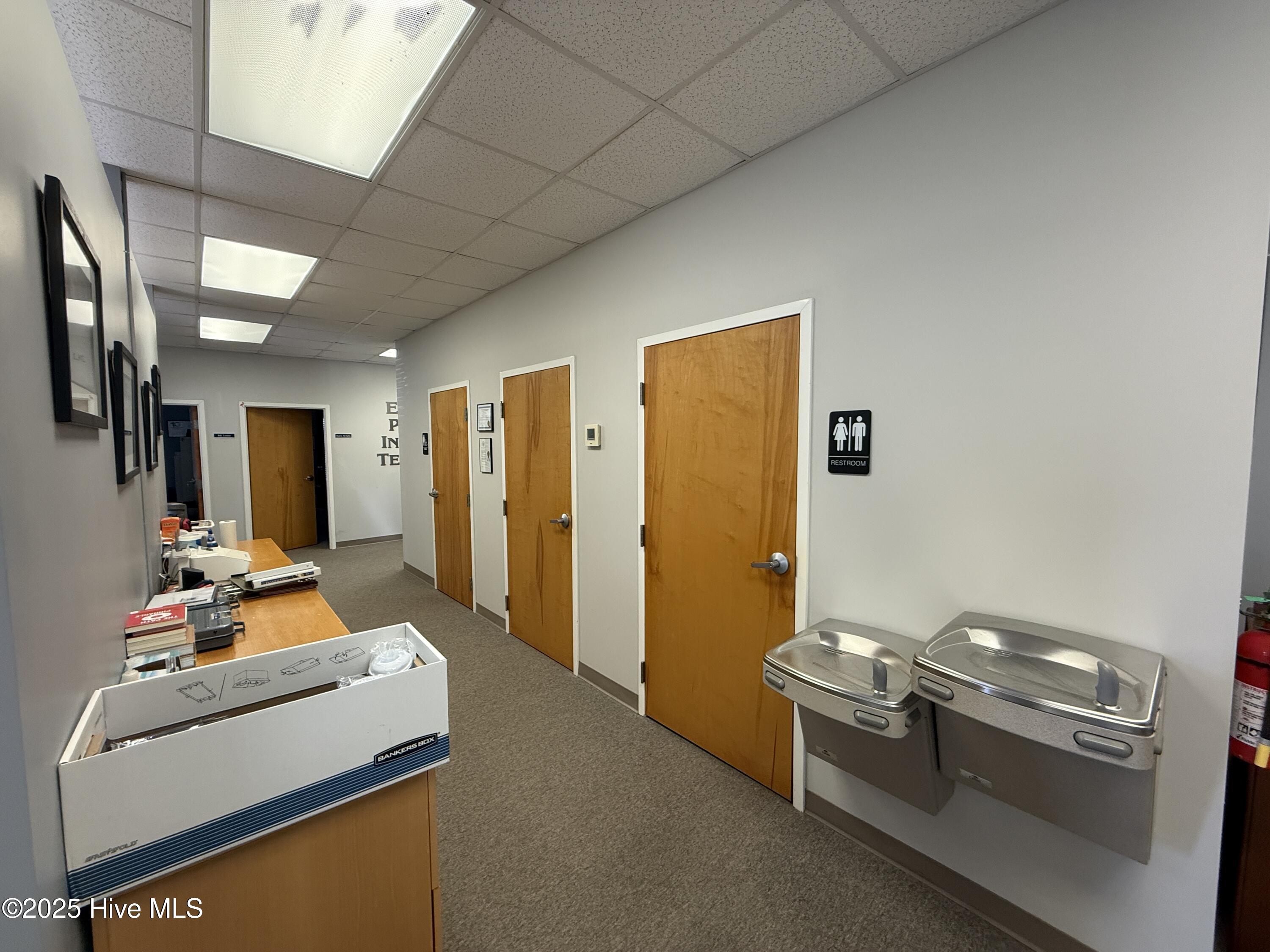 140 Aqua Shed Court Property Photo 4