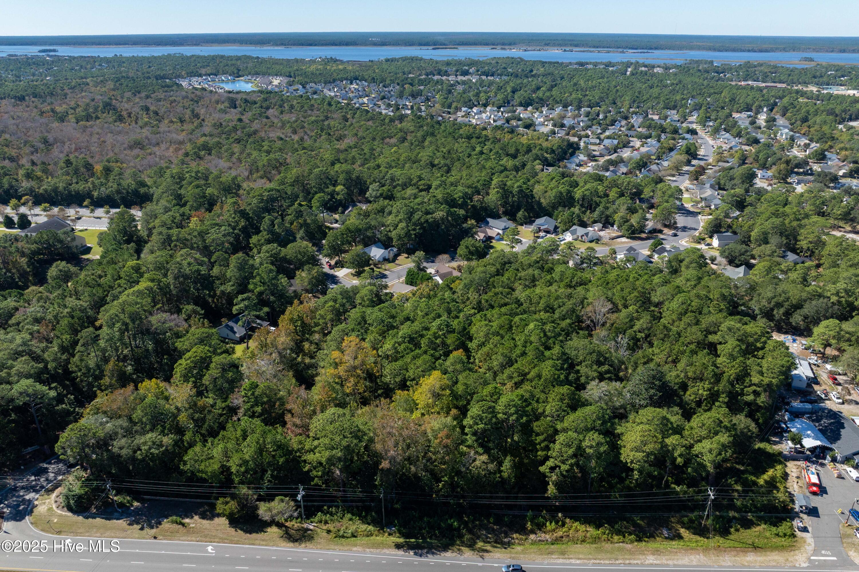 6634 Carolina Beach Road Property Photo 3