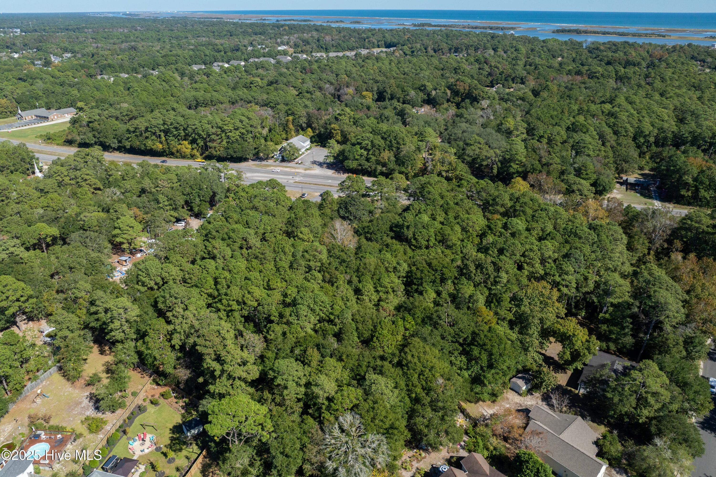 6634 Carolina Beach Road Property Photo 8
