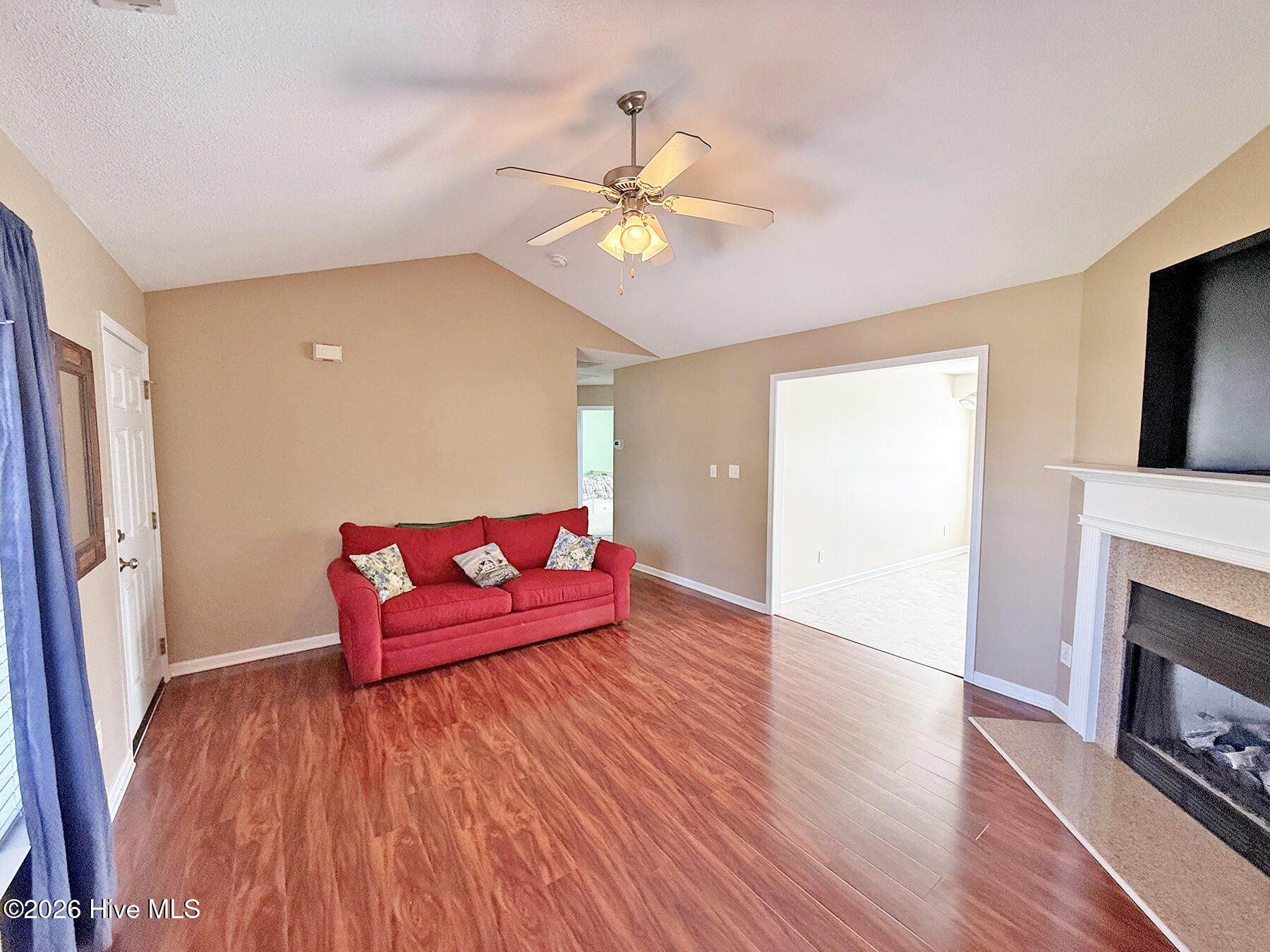 4901 N Hampton Drive Se Property Photo 18
