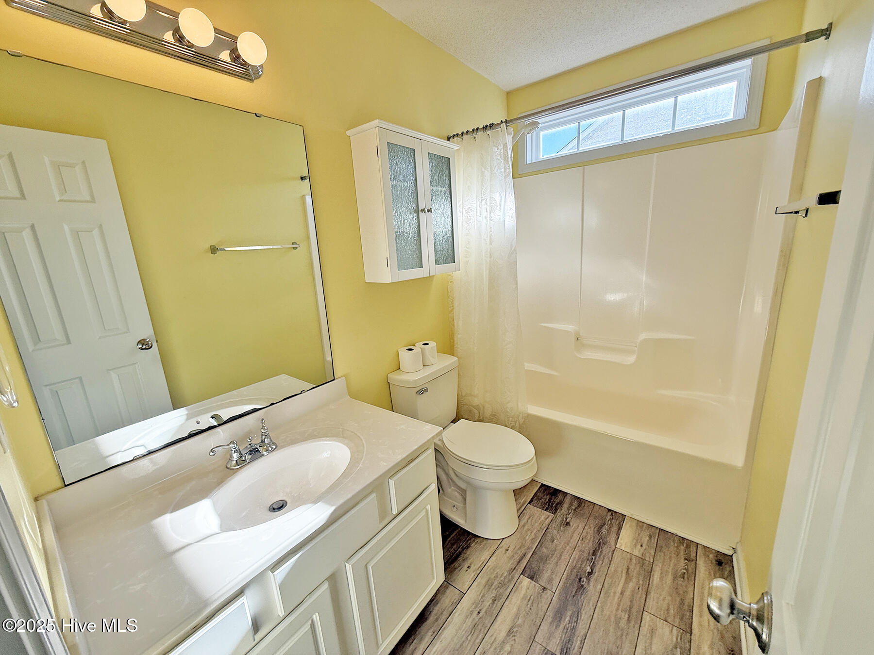 4901 N Hampton Drive Se Property Photo 24