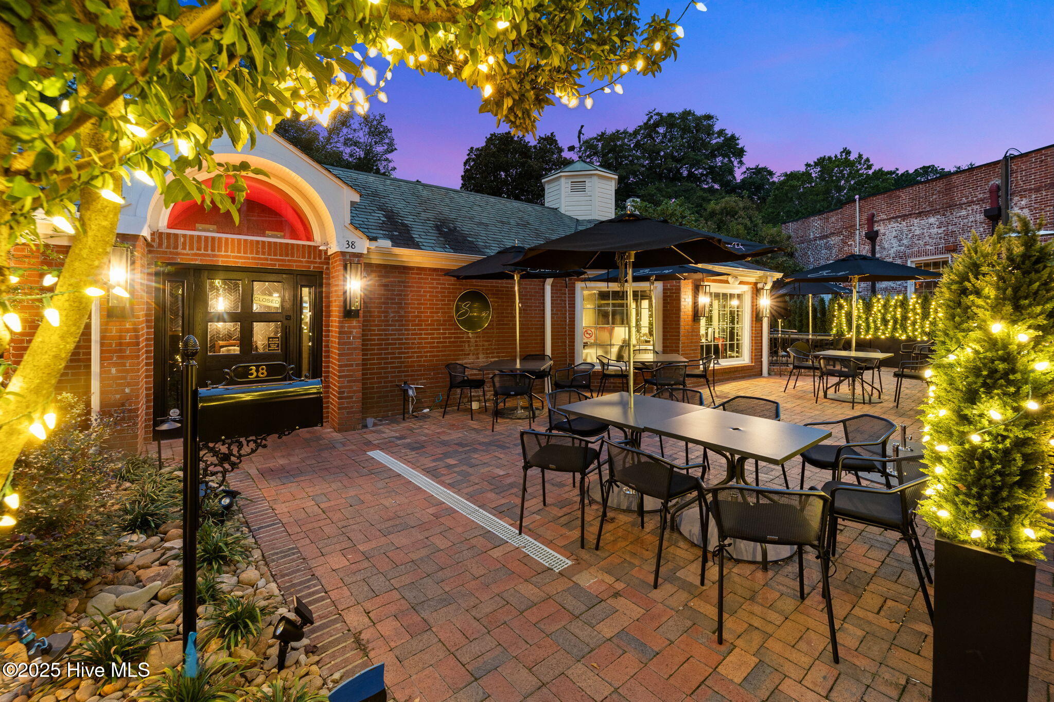 38 Chinquapin Road Property Photo 1