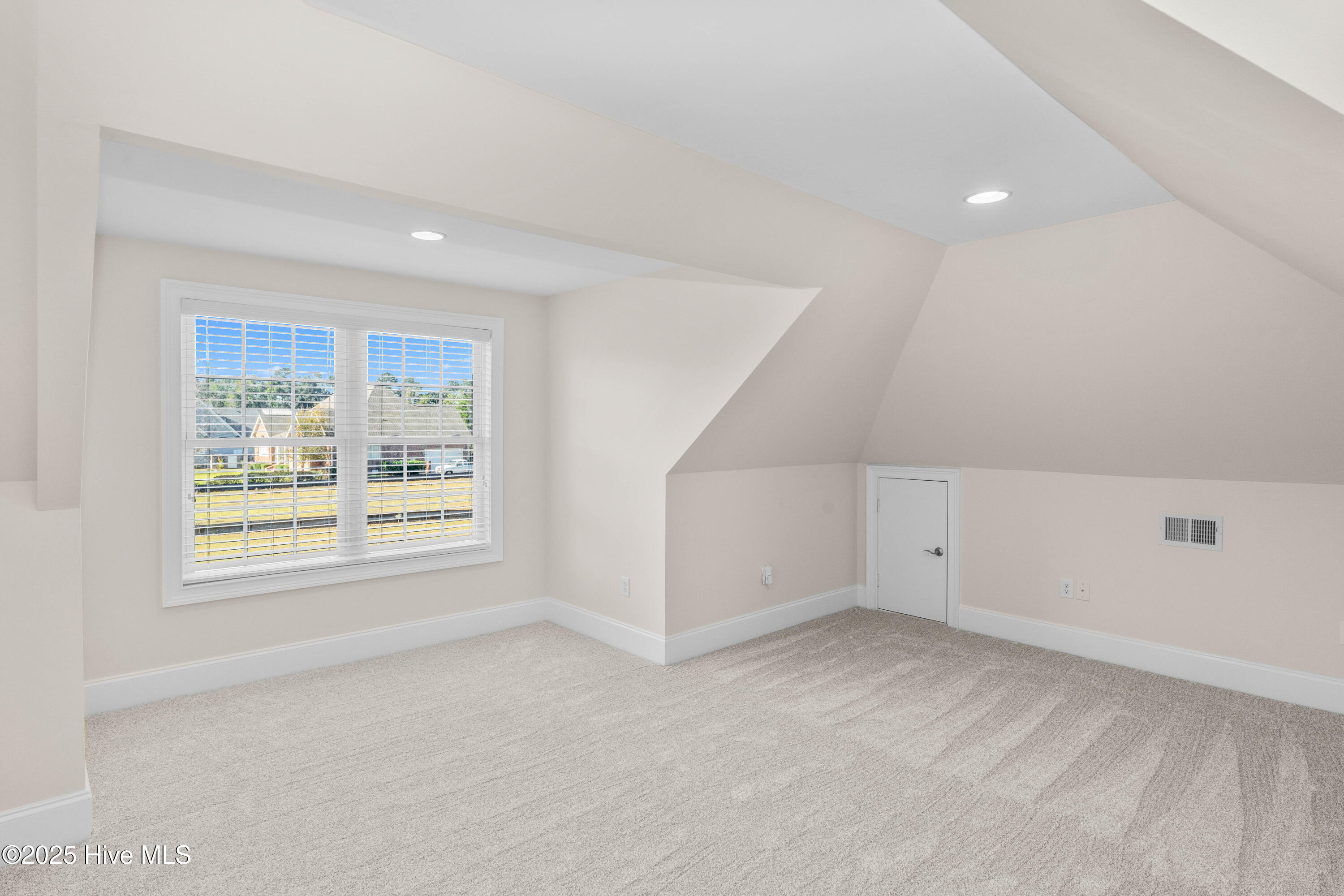 433 Crow Creek Drive Nw Property Photo 35