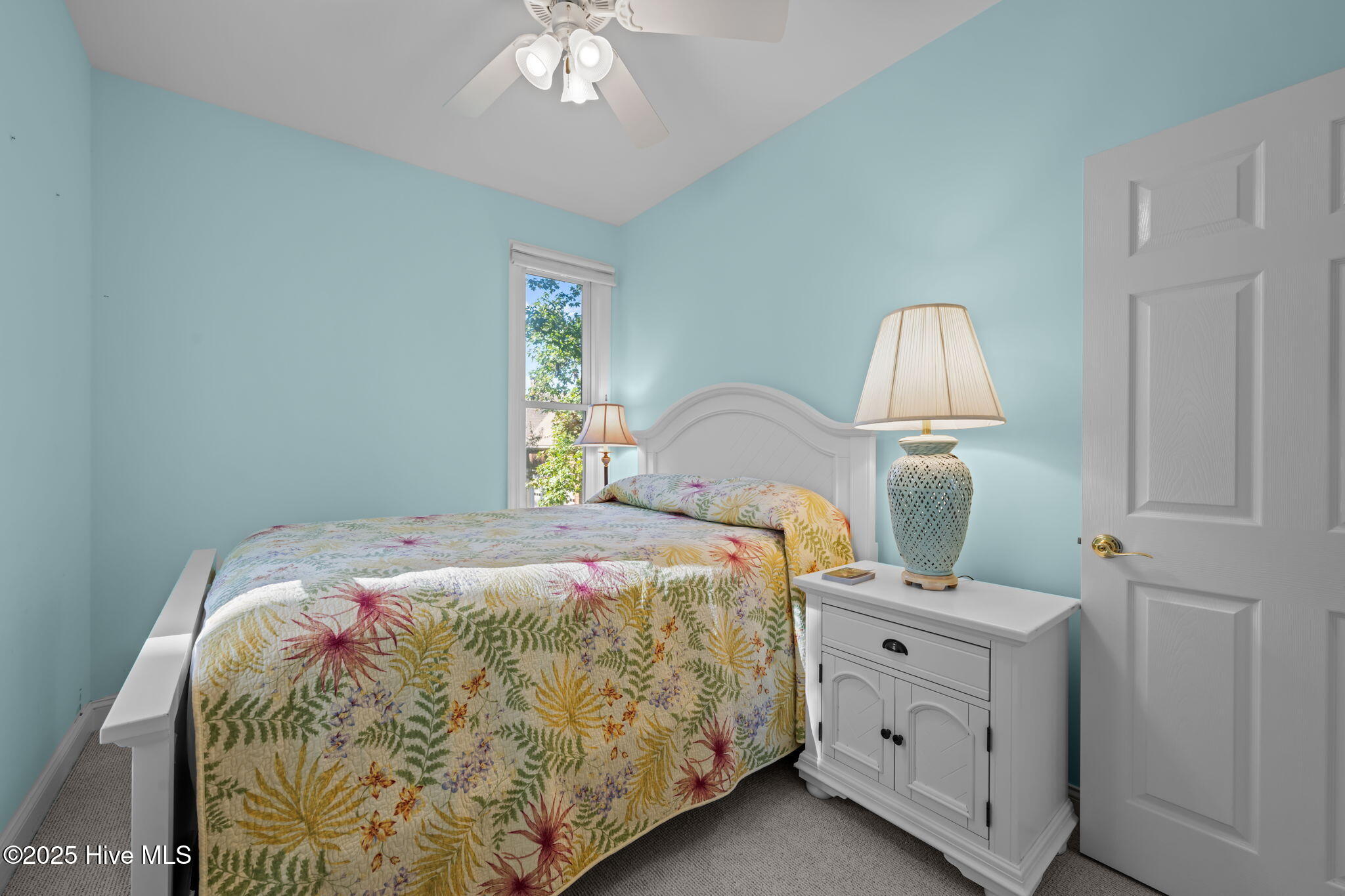 42 Lori Lane Property Photo 13