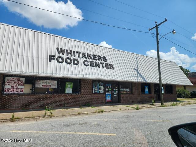 105 Ne Railroad Street Property Photo 1