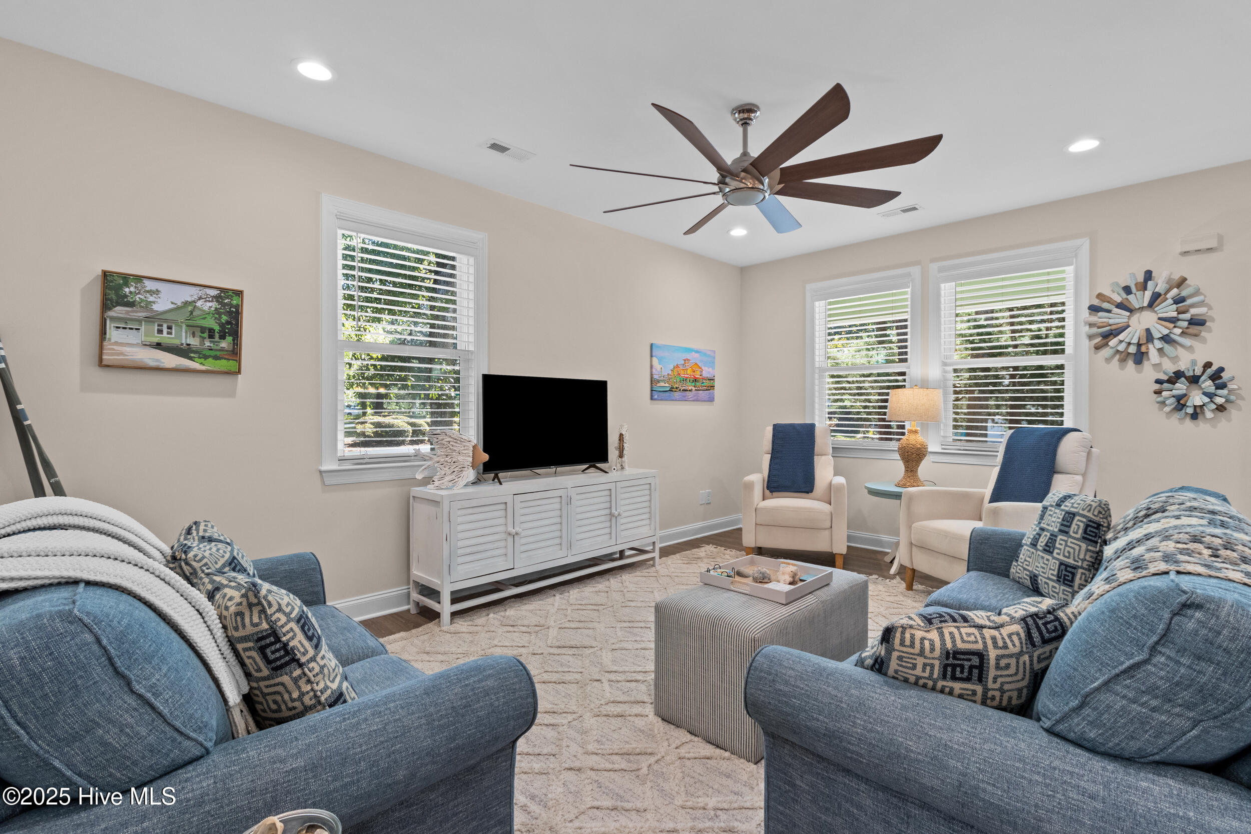 696 Folly Drive Property Photo 10