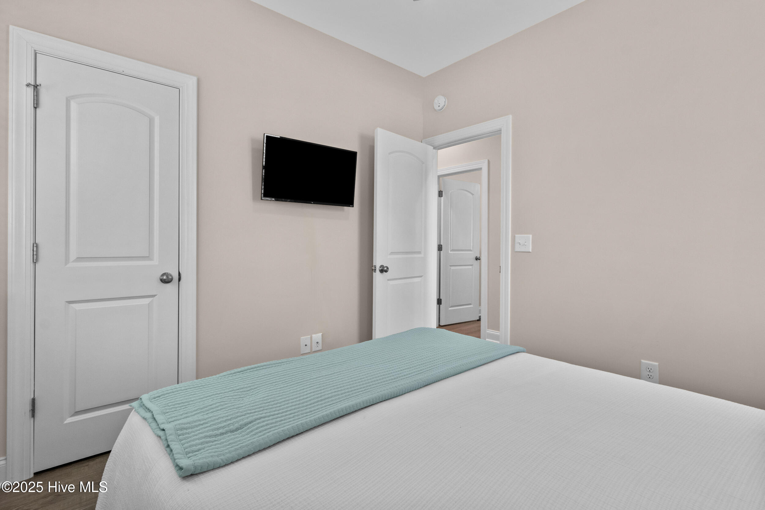 696 Folly Drive Property Photo 28