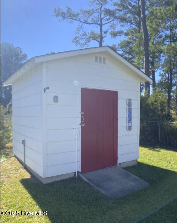 746 Heber Street Property Photo 29