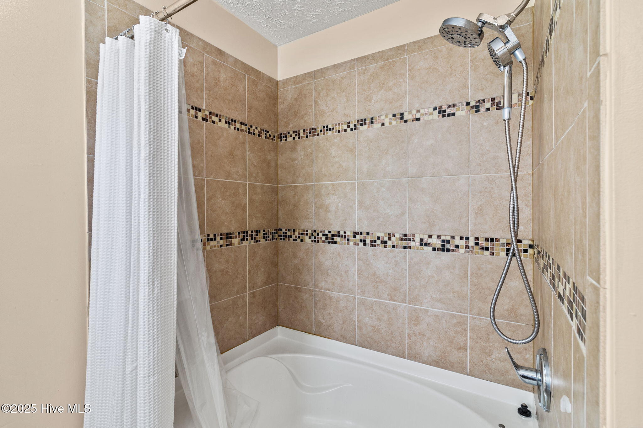 780 Wayside Road Property Photo 23