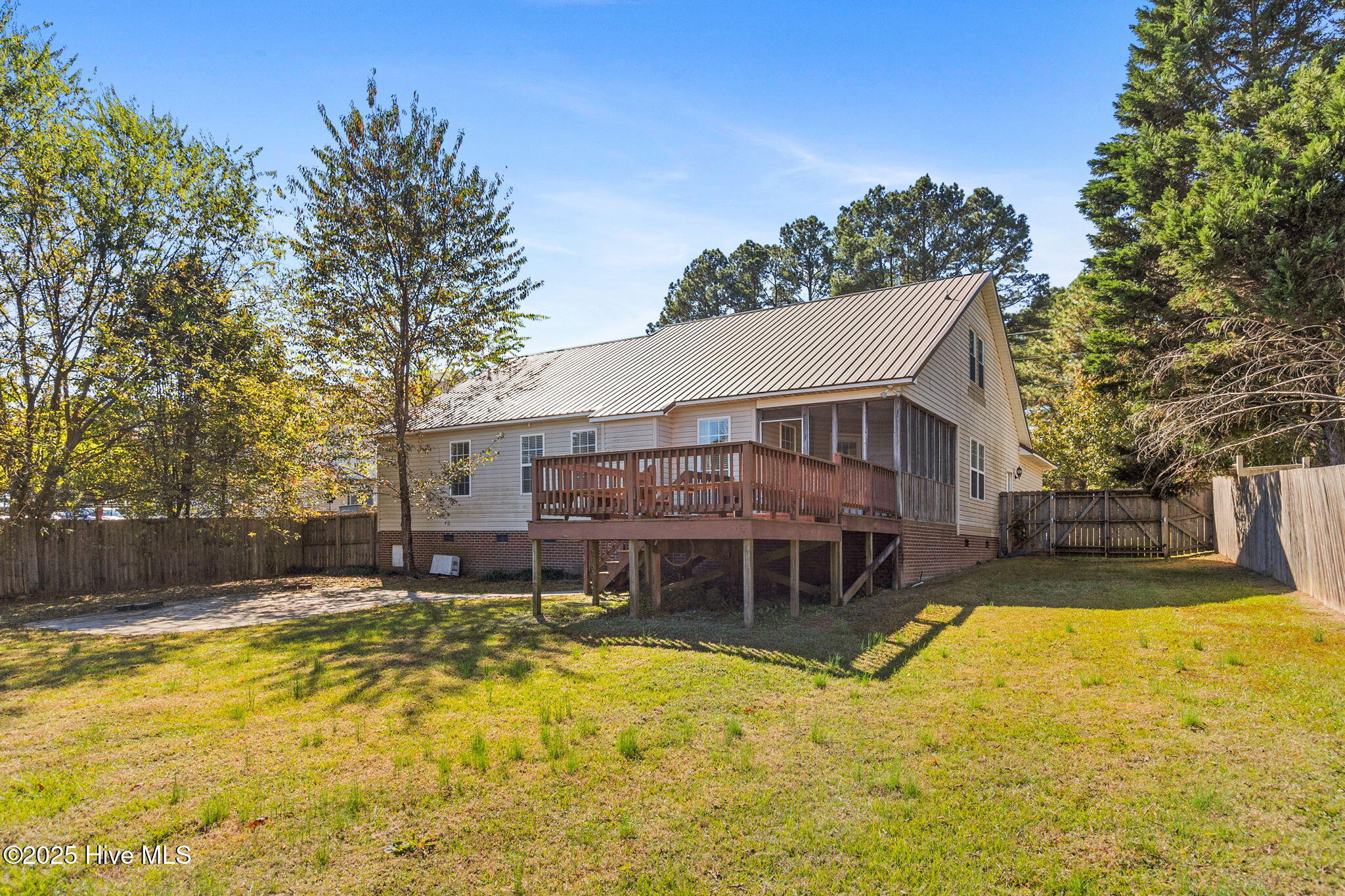 780 Wayside Road Property Photo 37