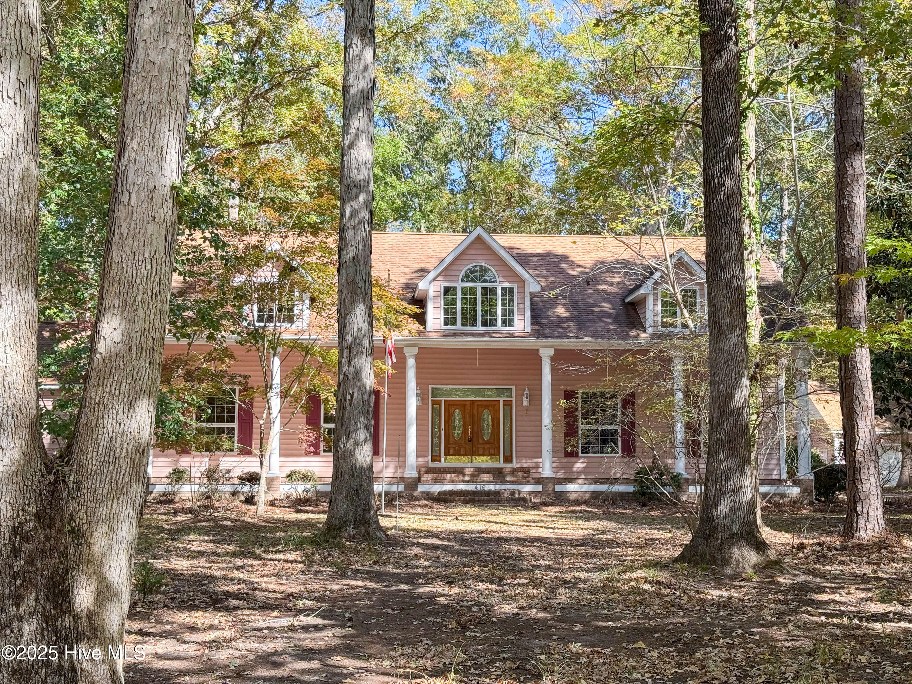 416 Bay Drive Property Photo 1