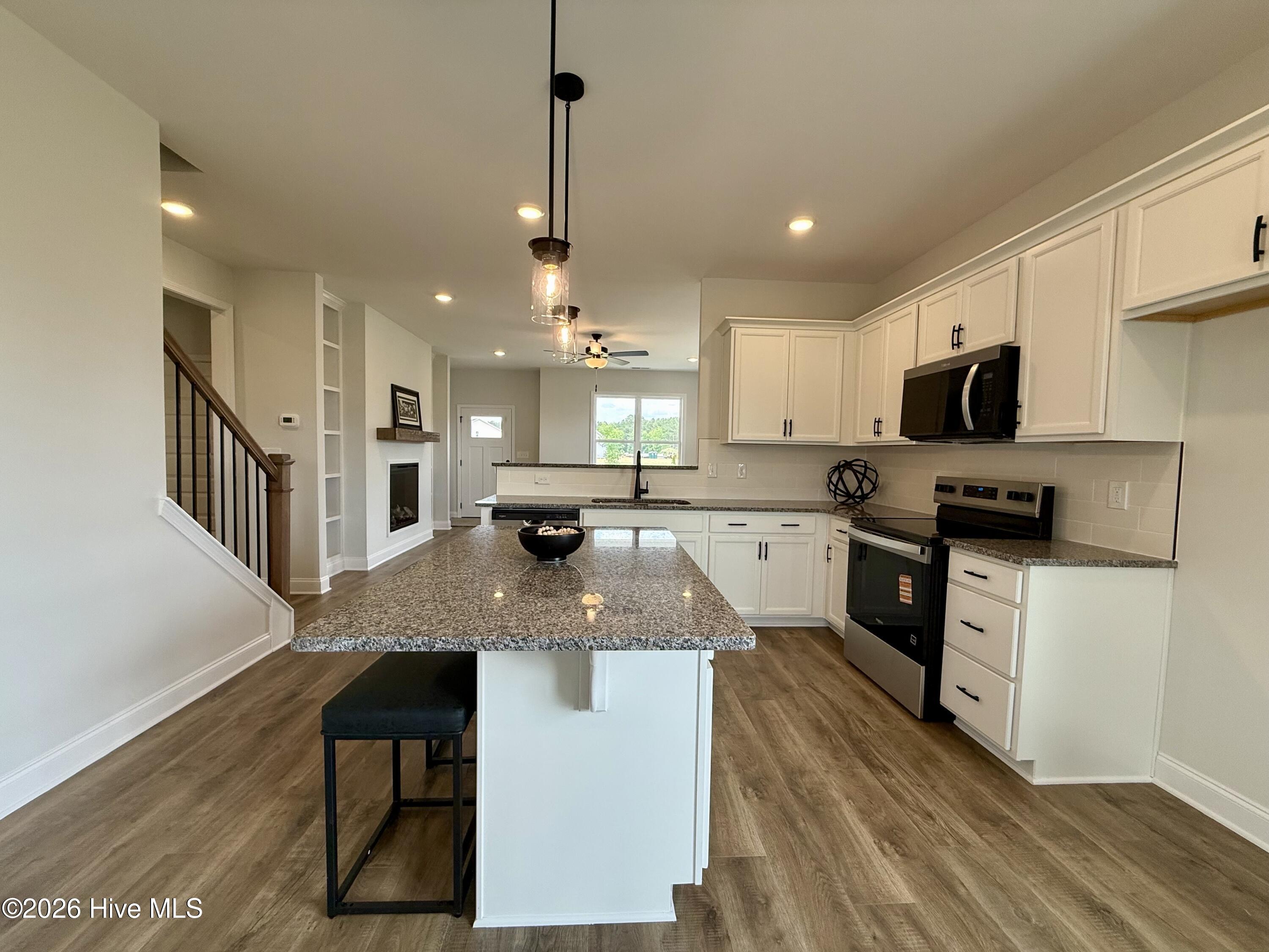 88 Sundrops Trail Property Photo 2