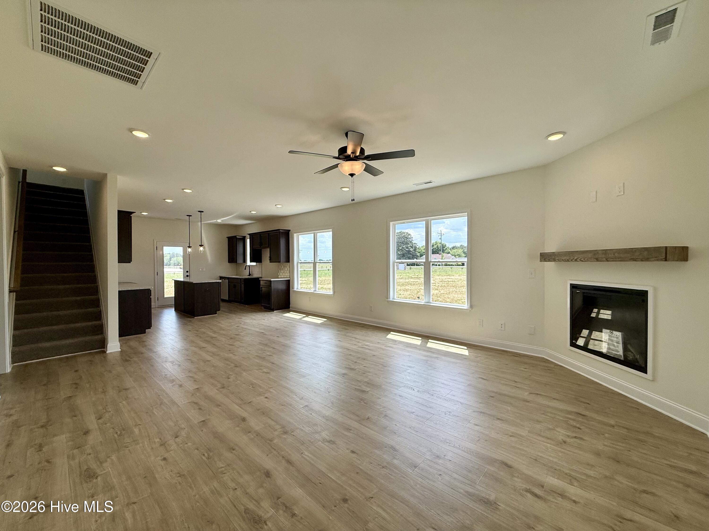 87 Sundrops Trail Property Photo 10