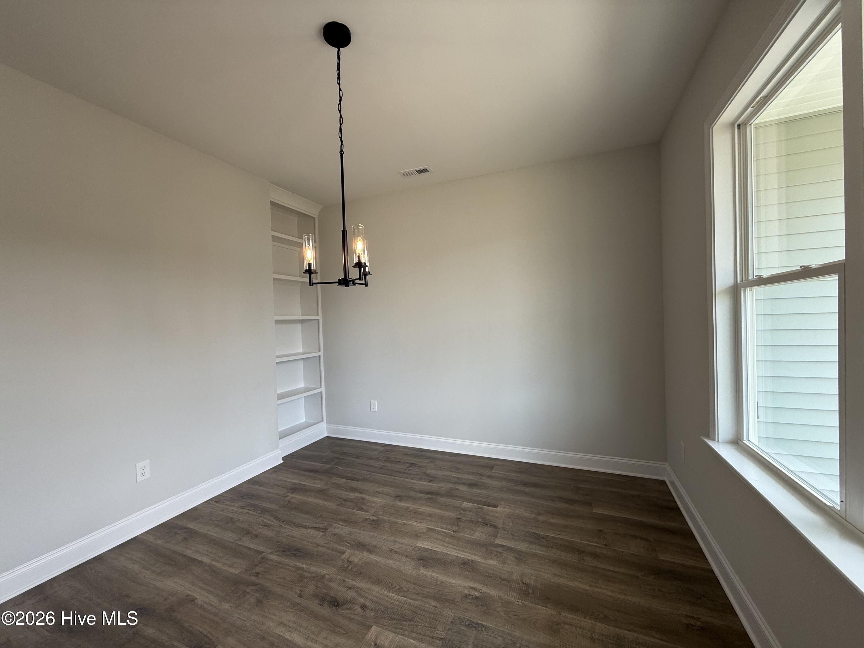 53 Sundrops Trail Property Photo 6