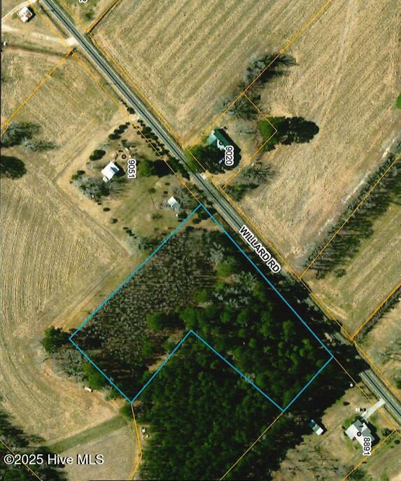 002 Willard Road Property Photo 1