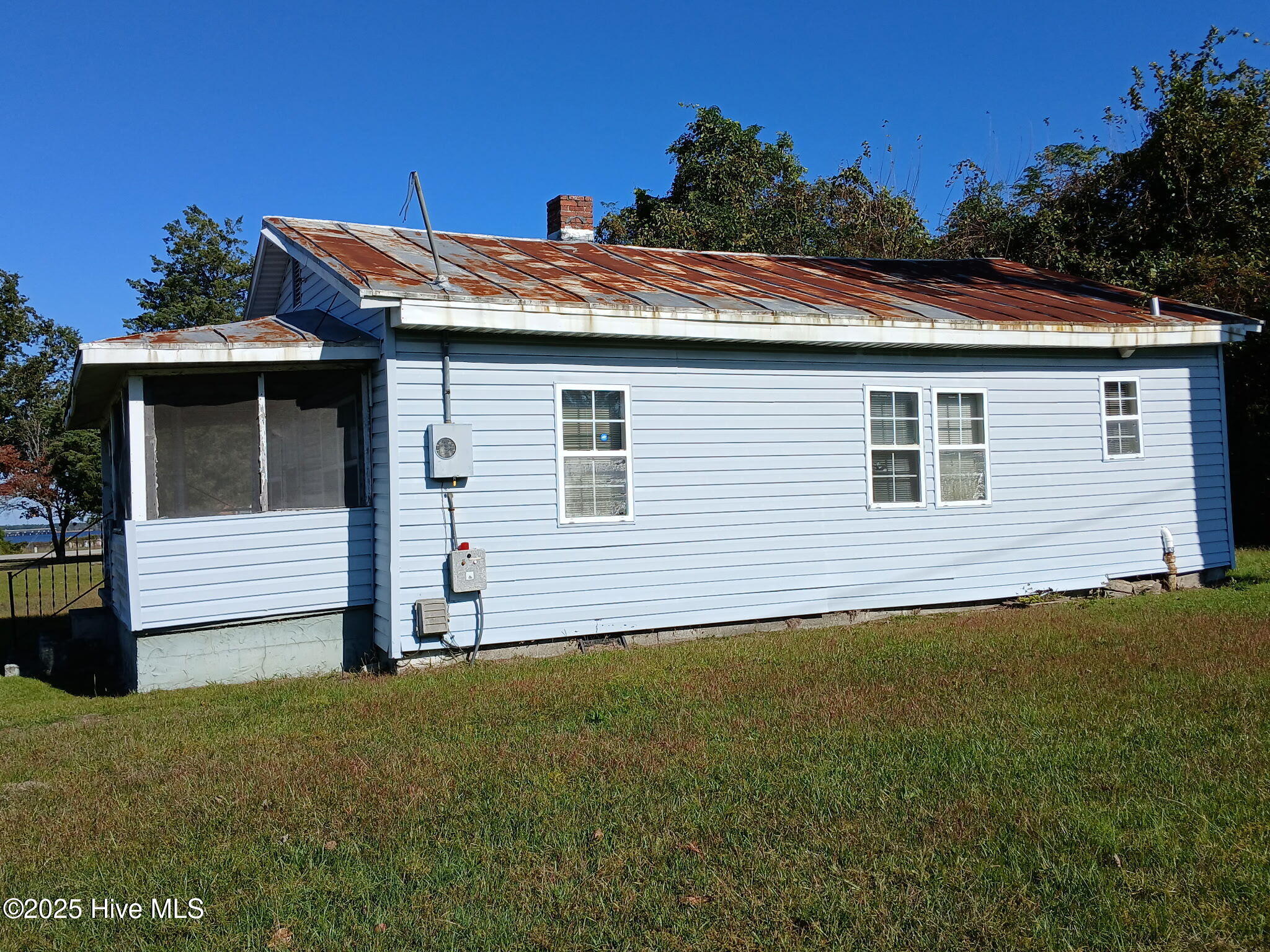 409 Plum Street Property Photo 2
