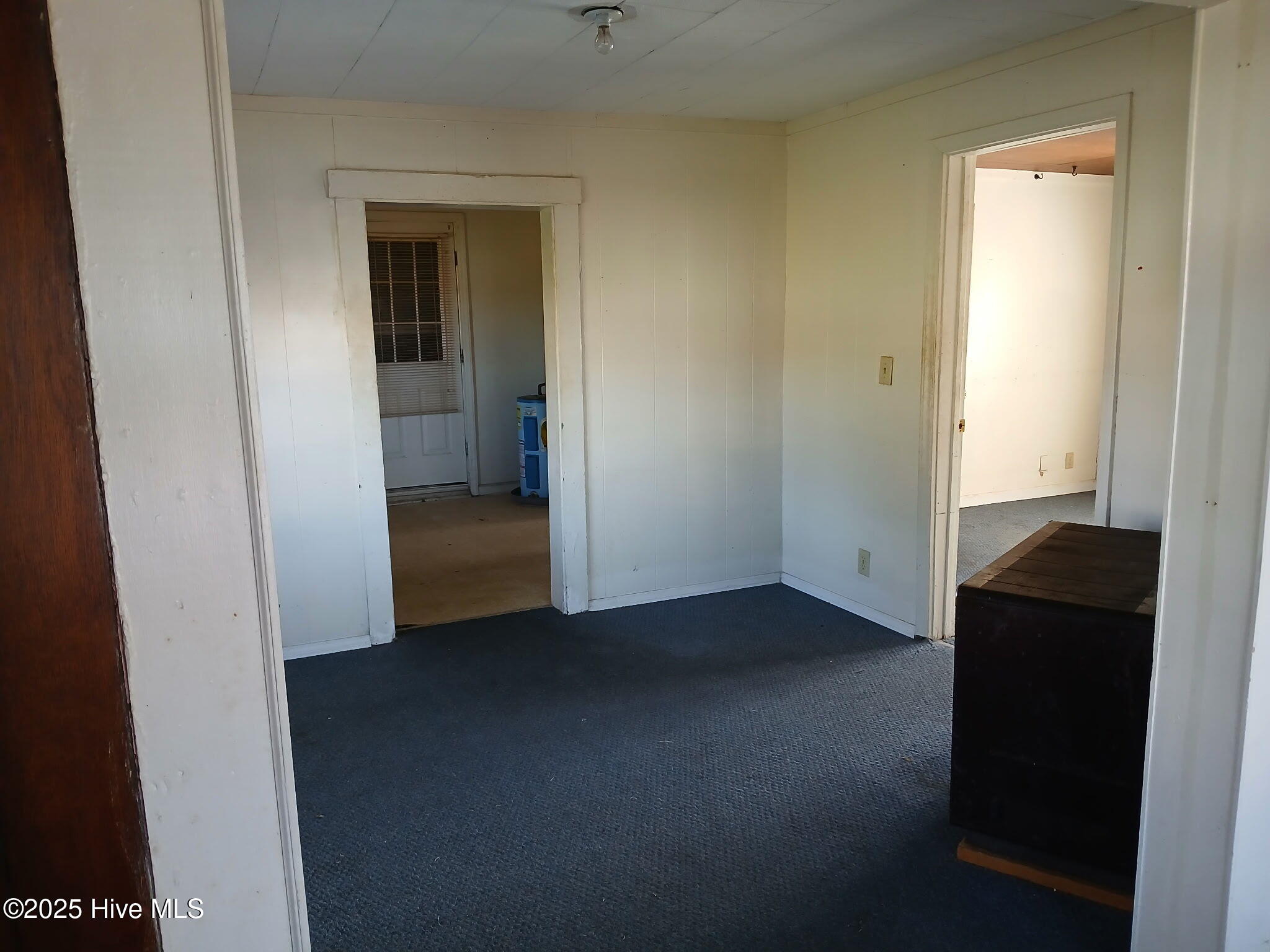 409 Plum Street Property Photo 6
